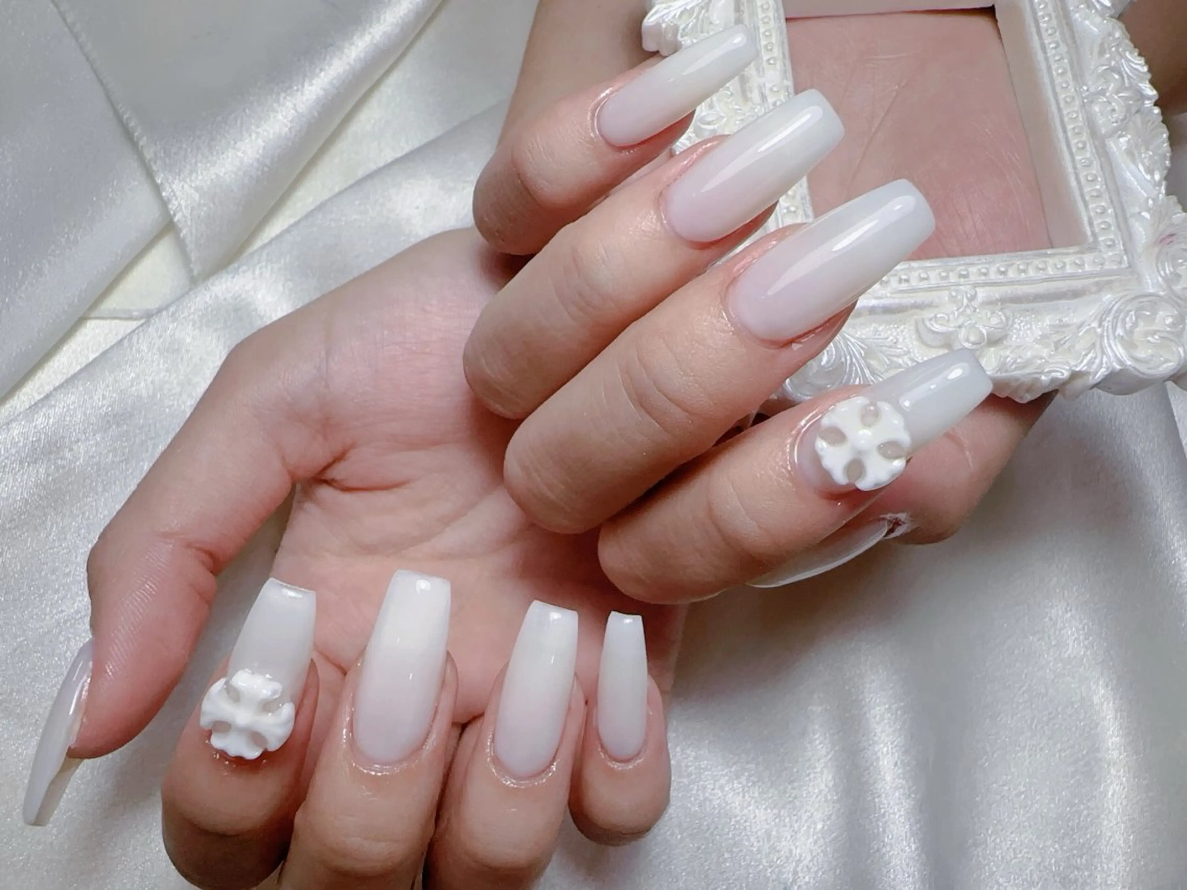 ネイル ハンドネイル ネイルサロン ルミア Lumia 店長のネイルデザイン