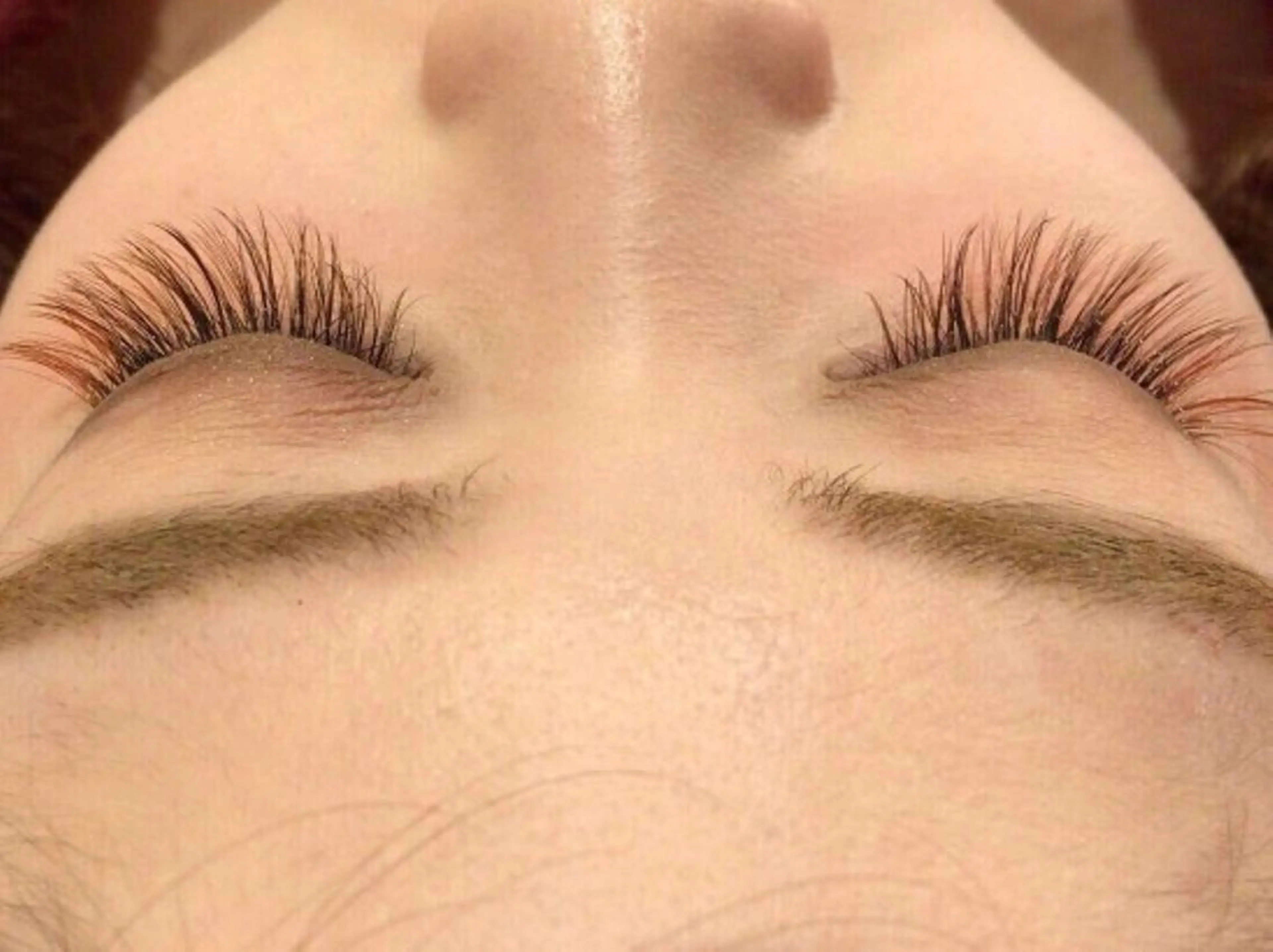 マツエク・マツパ カラーマツエク 万都里 MATSURIのヘアスタイル