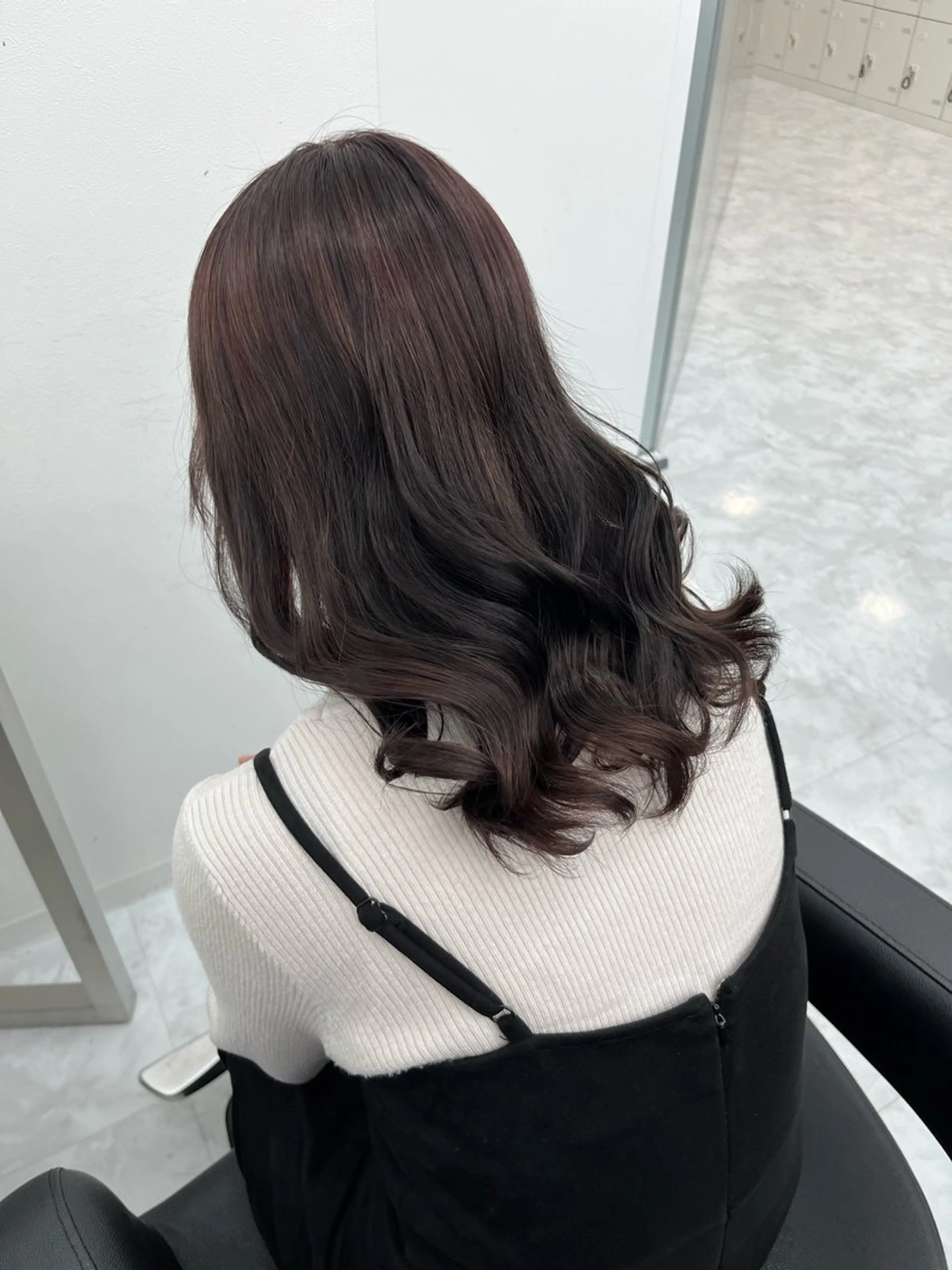 セミロング カラー 艶髪ハイトーン🫧 Kurehaのヘアスタイル