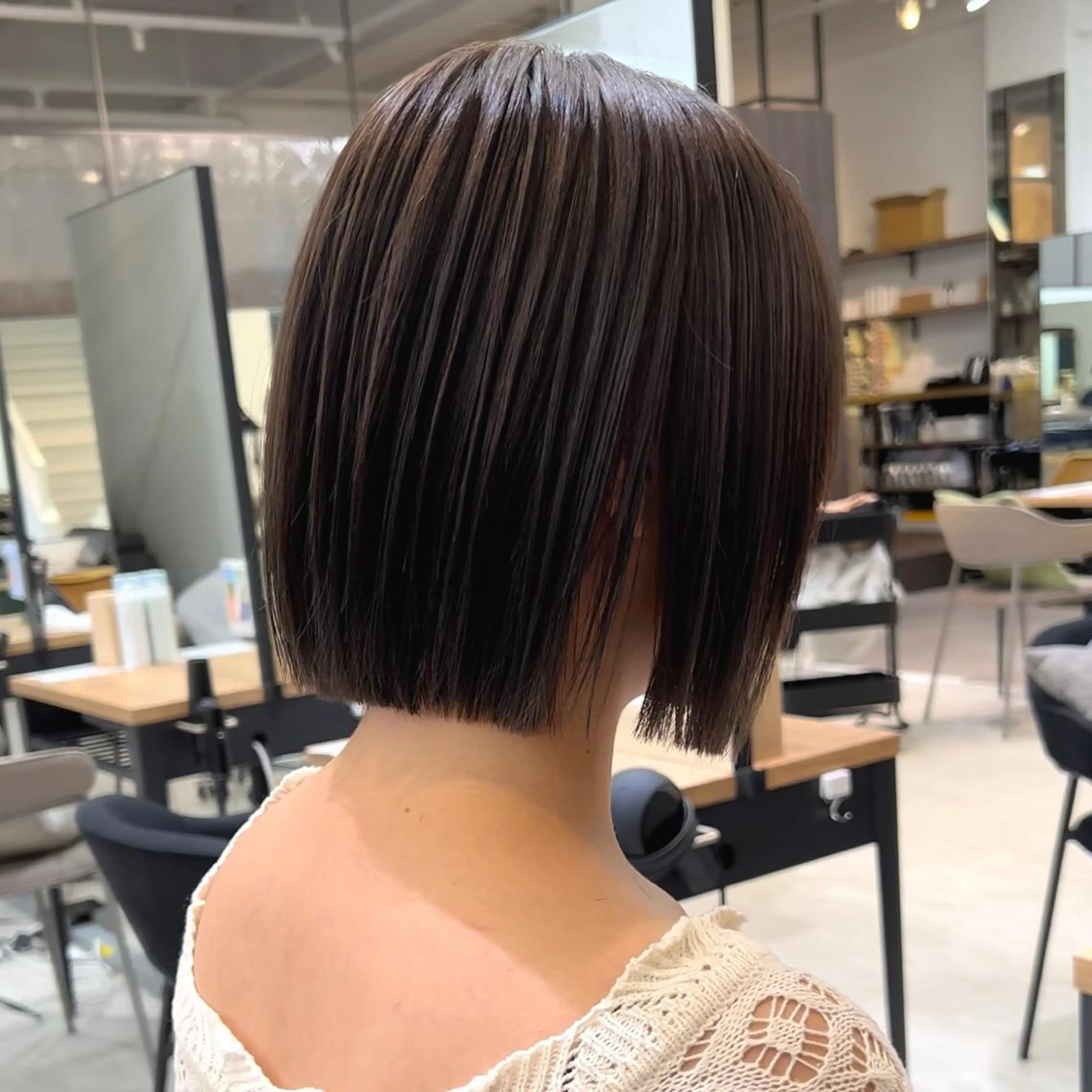 ショート ボブ 【限定価格✨ ✂️】岩田真宏のヘアスタイル