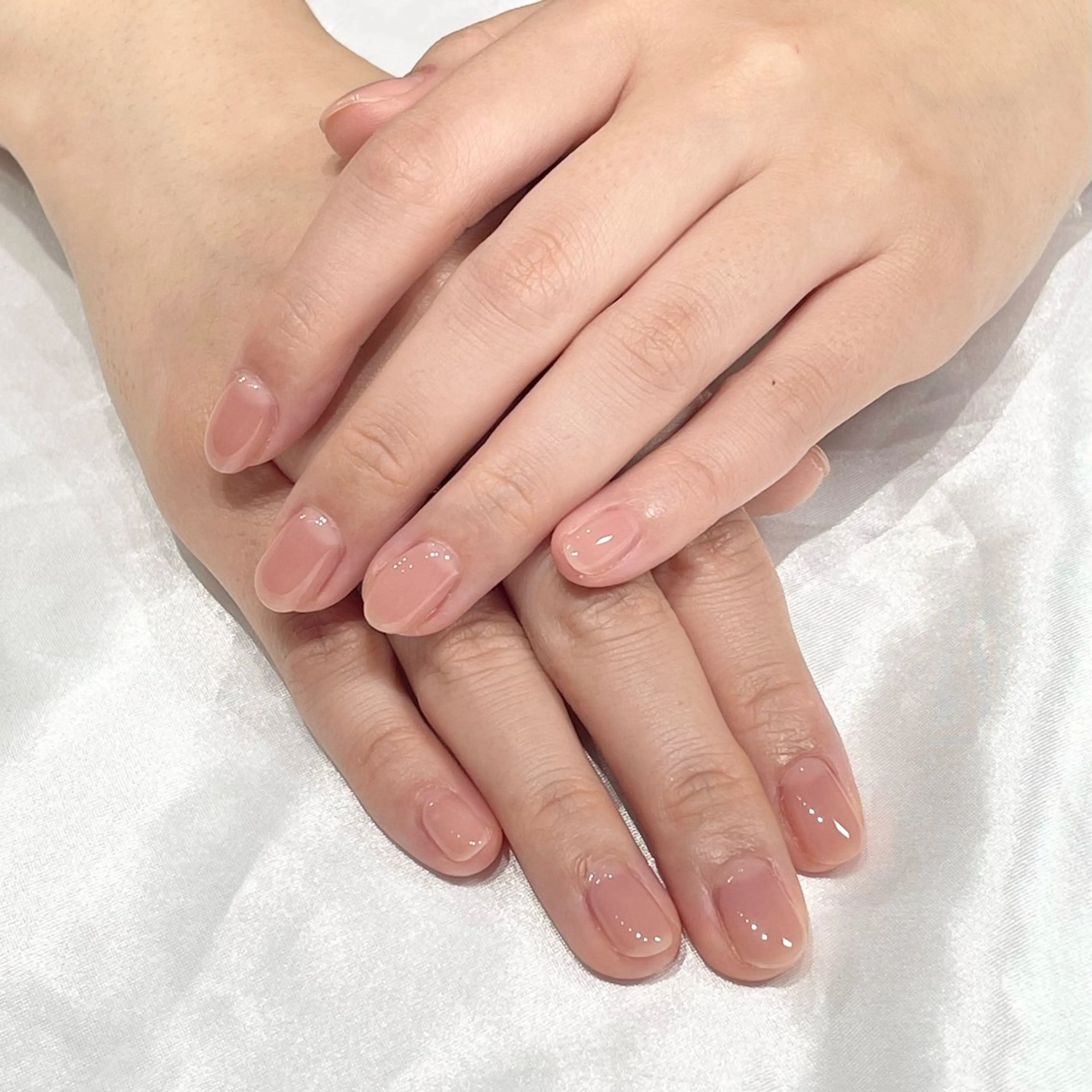 【HAND】ワンカラー（オフなし）の写真