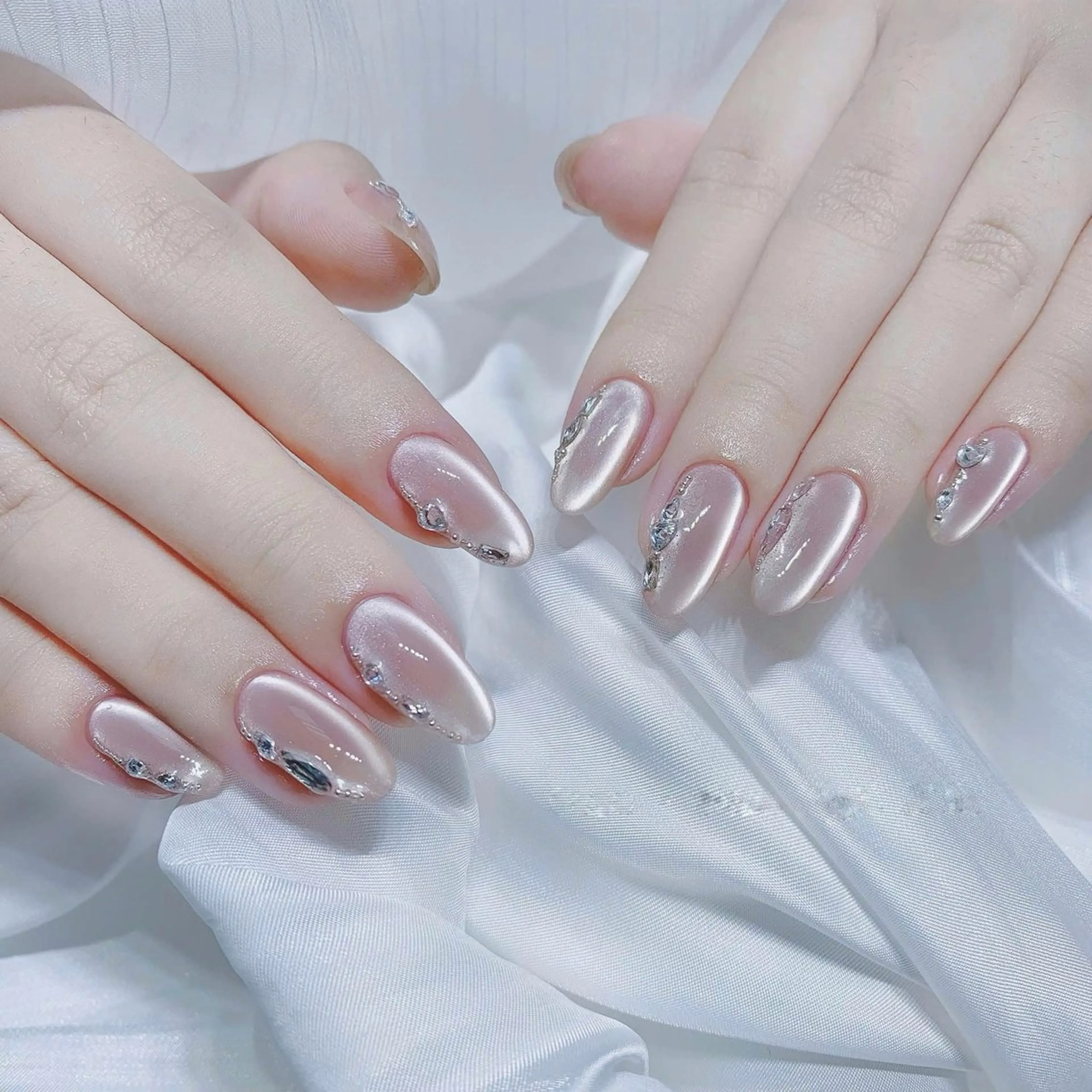 ネイル マグネットネイル ハンドネイル sora ❄️のネイルデザイン