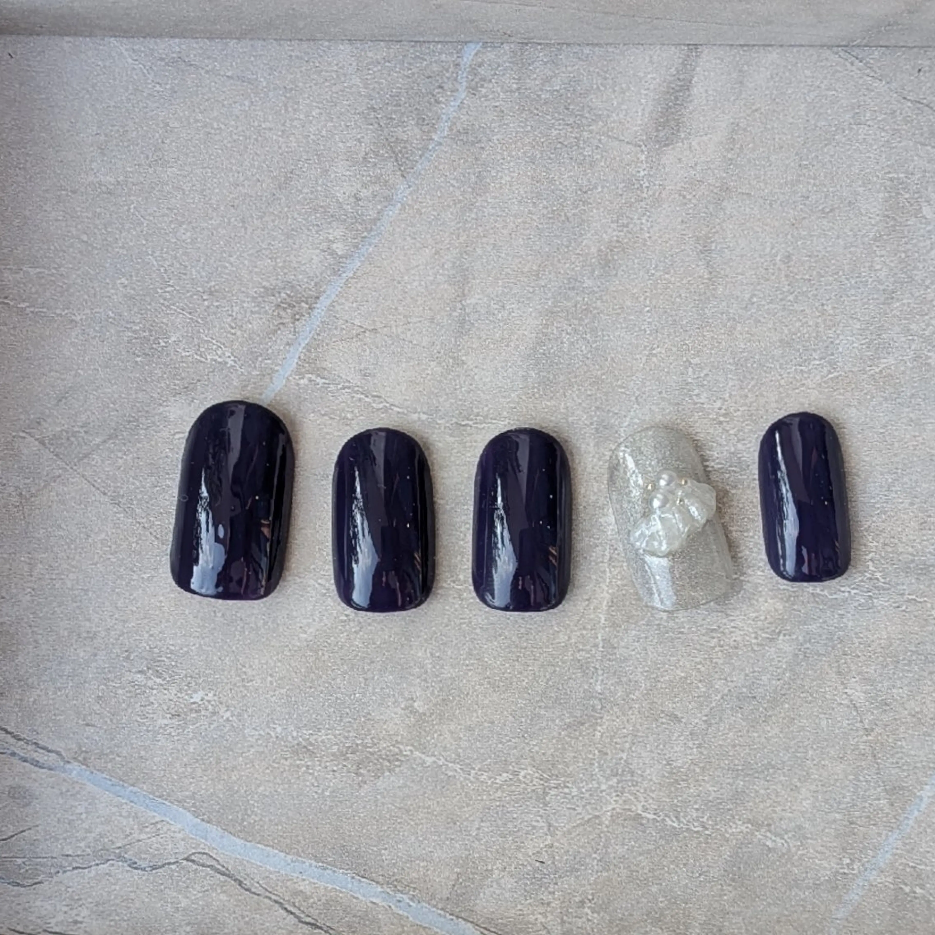 ネイル ハンドネイル 6RokuHair（ロクヘアー)所属・門川 茉奈美のネイルデザイン