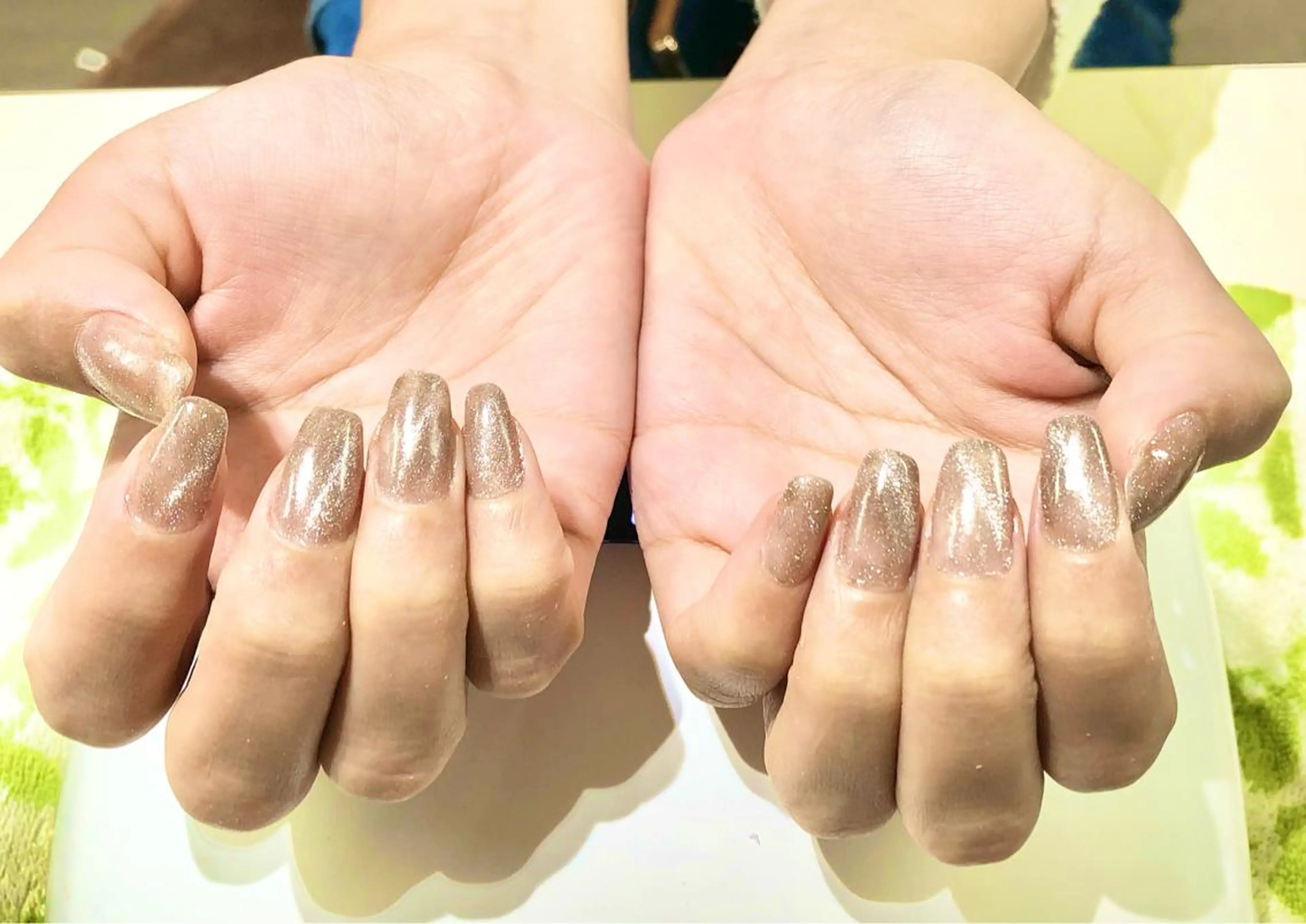 ネイル ゴールド ラメ(グリッター) マグネットネイル ハンドネイル Tairacchi ﾀｲﾗｯﾁのエステ・リラクイメージ