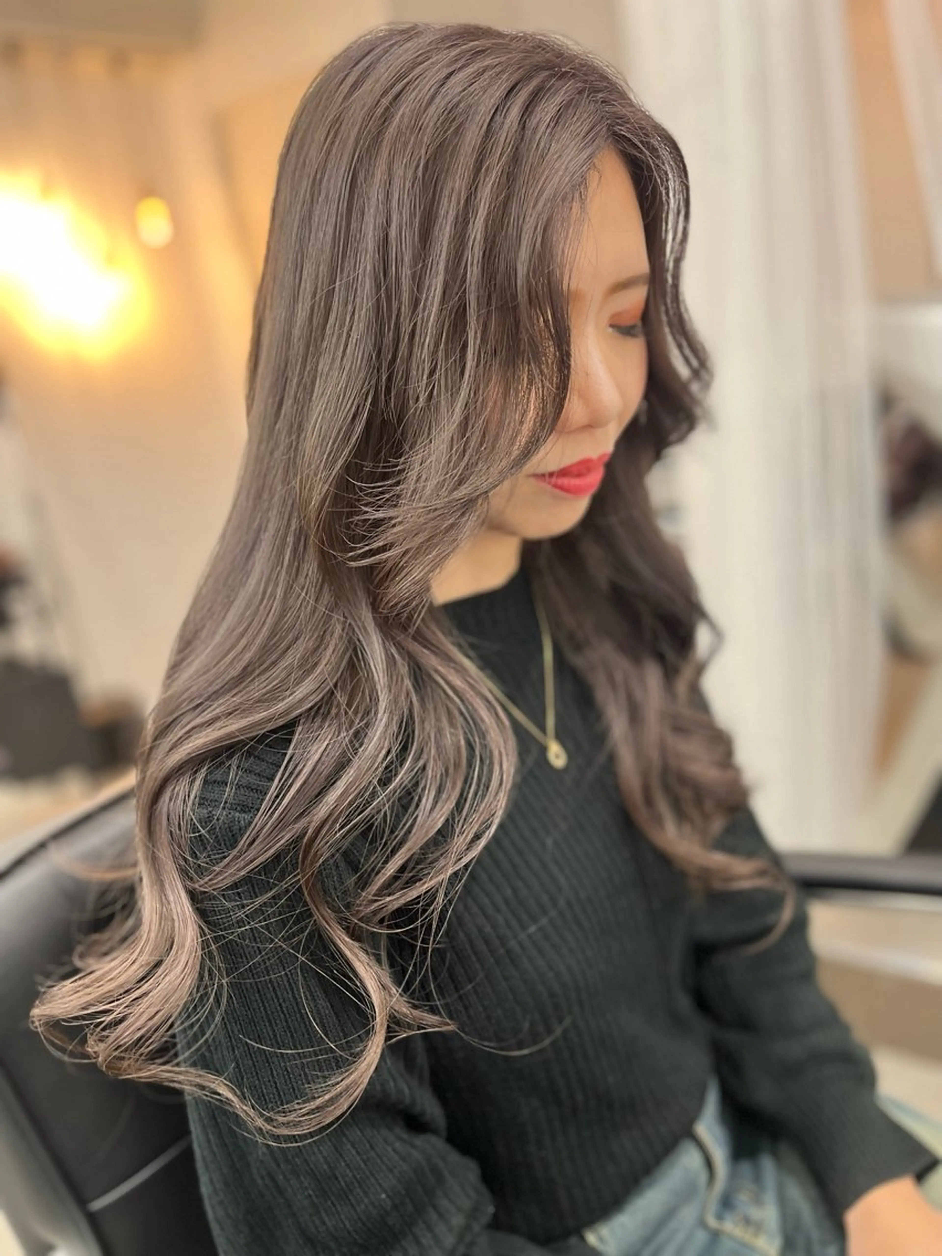 ロング カラー グレージュ JIL BLAN 京都所属・RU RIのヘアスタイル