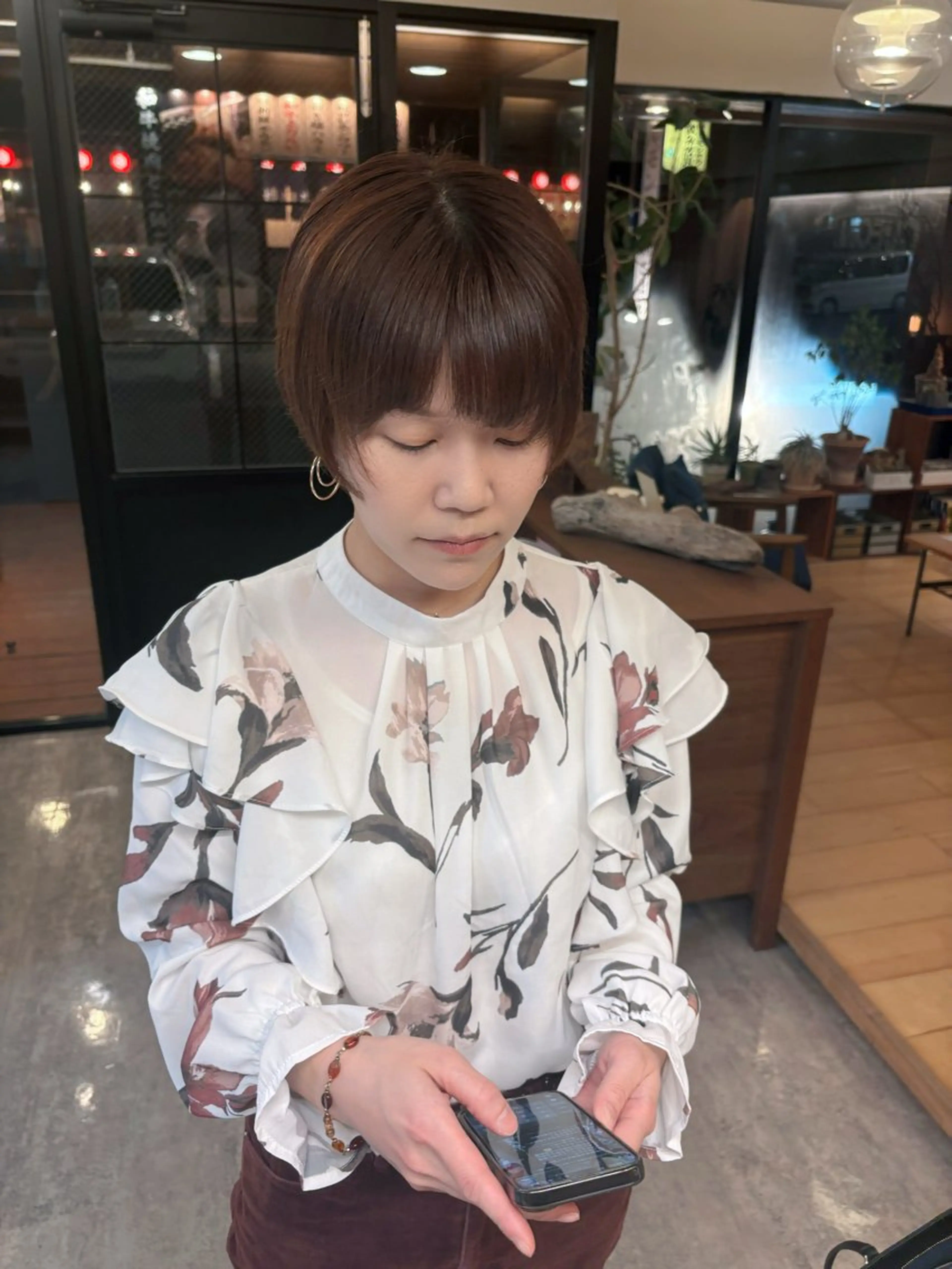 ショート カラー ベージュカラー CUEON./栁沼 光希のヘアスタイル