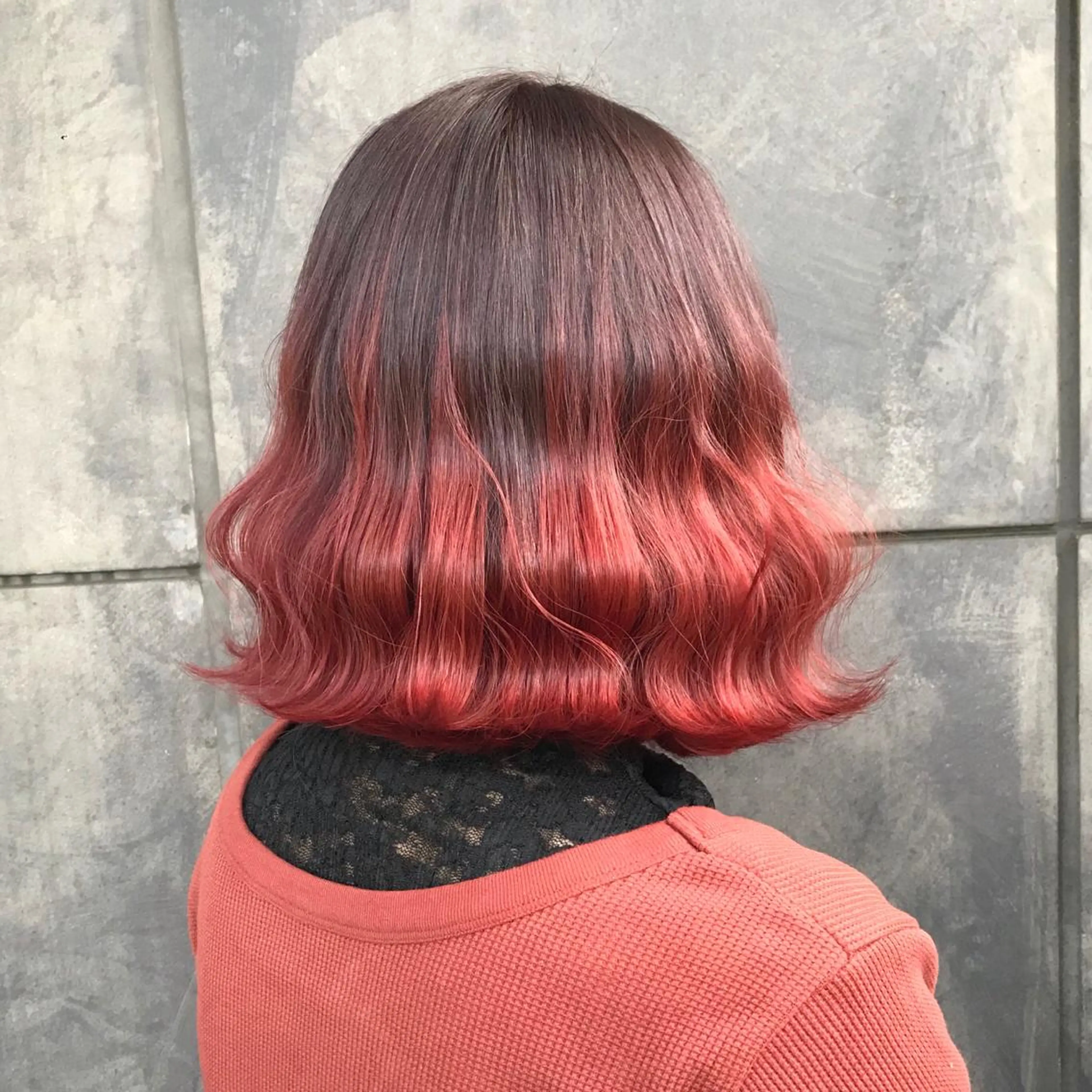 ショート カラー ブリーチ グラデーションカラー ピンクカラー タンバルモリ ムルギョル巻き サロウィン所属・K-POP好き美容師 🇰🇷Kai.Yのヘアスタイル