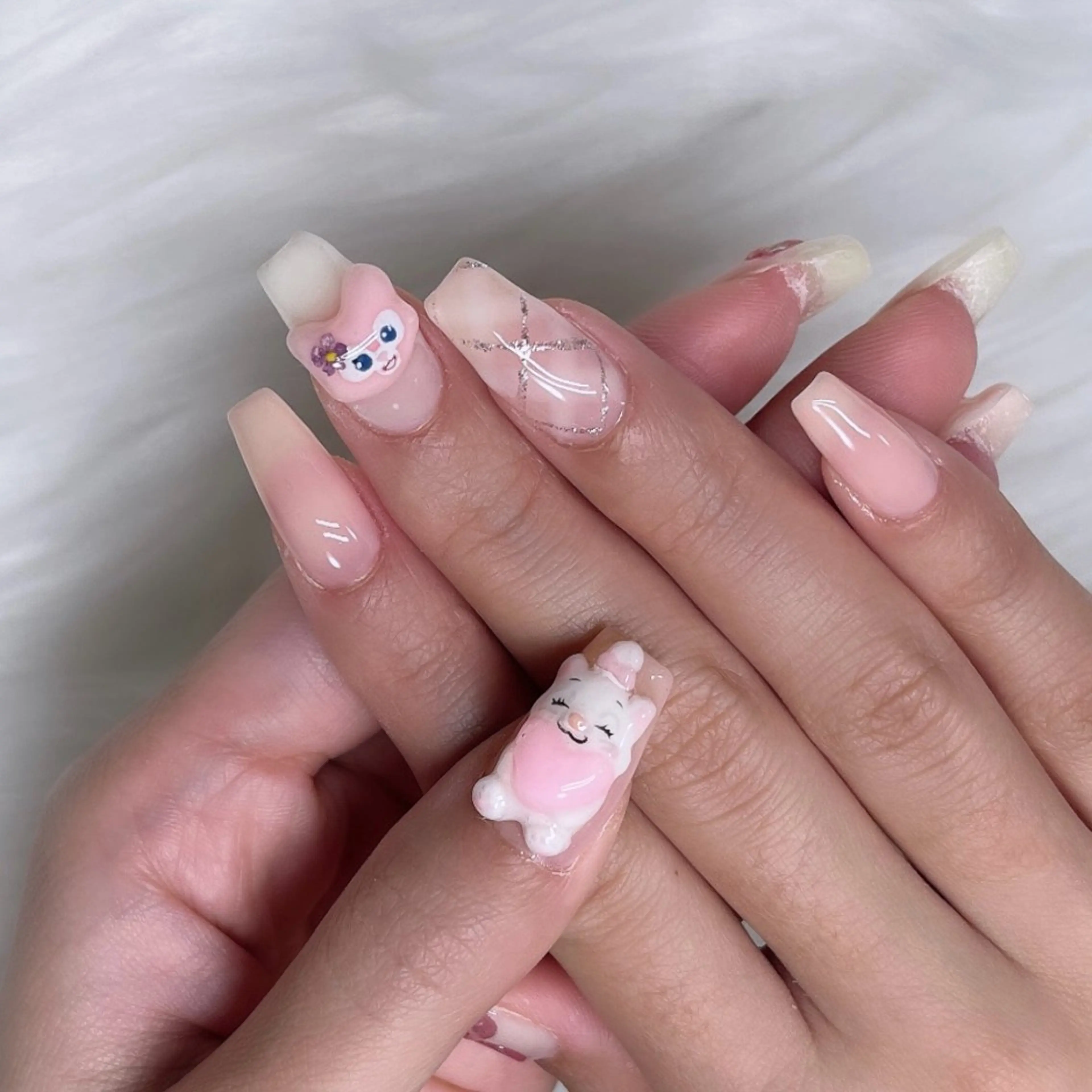 ネイル アートネイル キラキラネイル 韓国ネイル ラメ(グリッター) ロングネイル 🐕‍🦺Yappy 💗A-tanのネイルデザイン