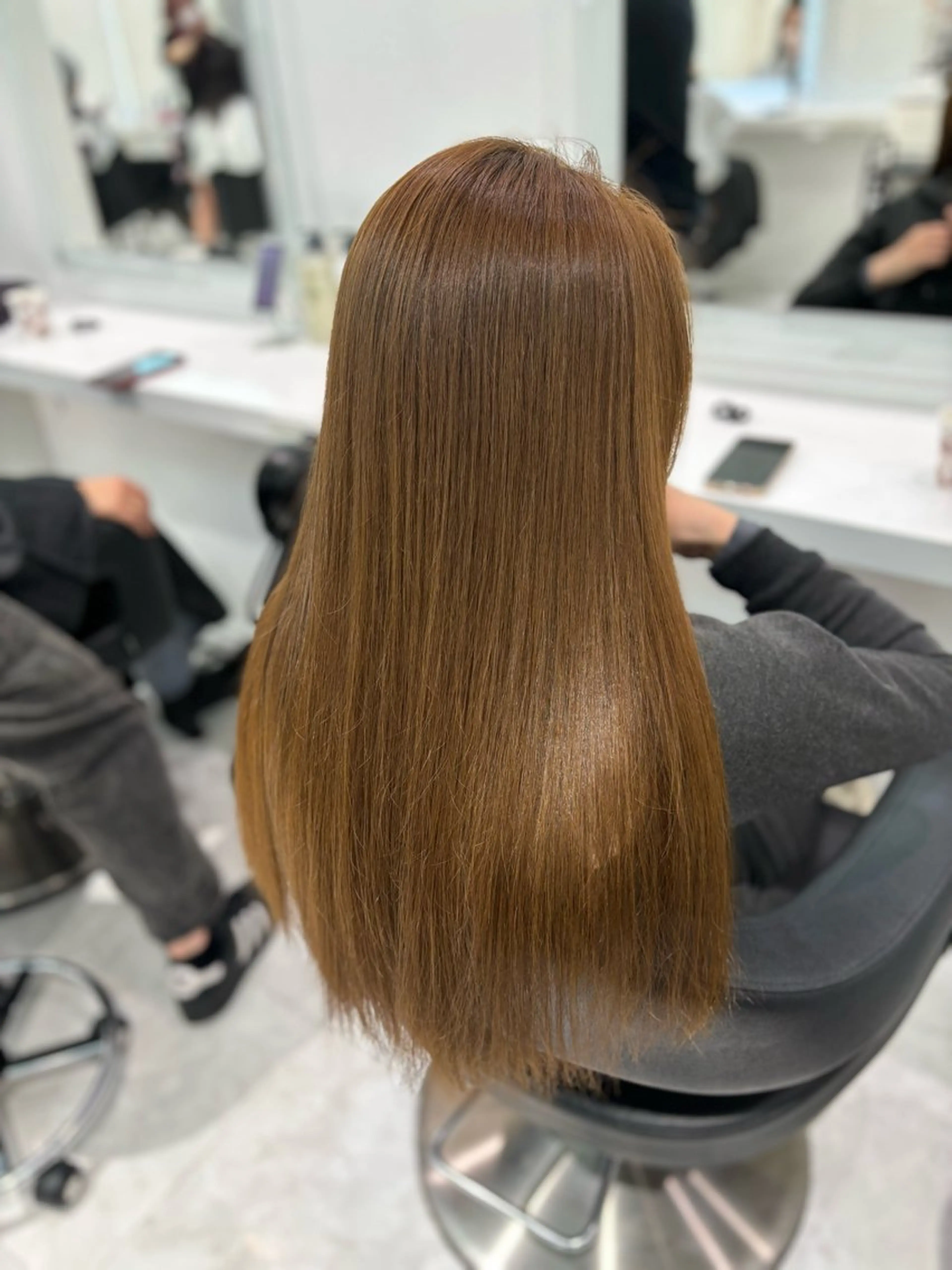 ロング カラー ヘアカラー トリートメント ヘッドスパ ヘアセット ブリーチなし透明感 ×縮毛矯正🤍ユウのヘアスタイル