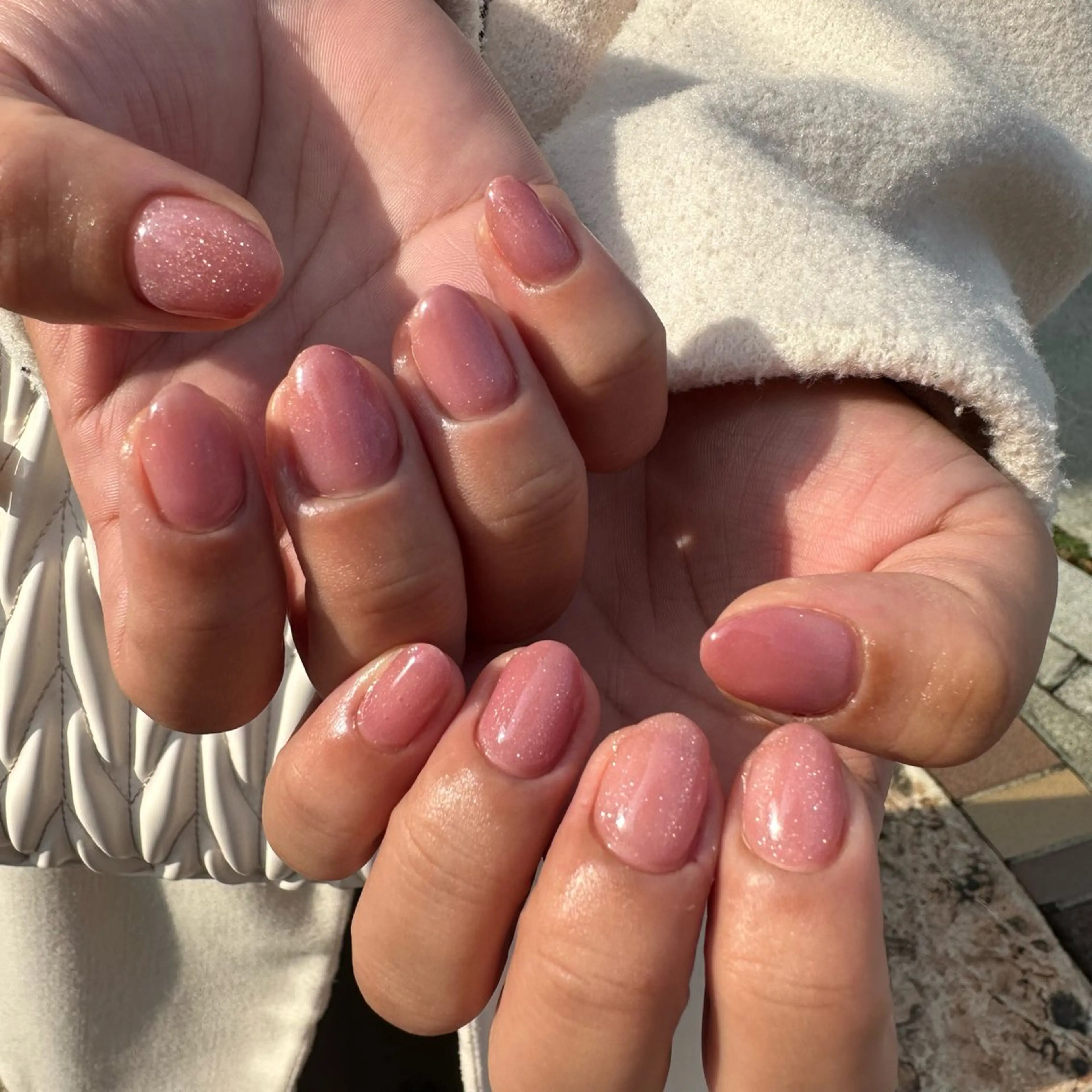 ネイル マグネットネイル ピンク WHITE HOUSE 芦屋店所属・WHITEHOUSE 梶内のネイルデザイン