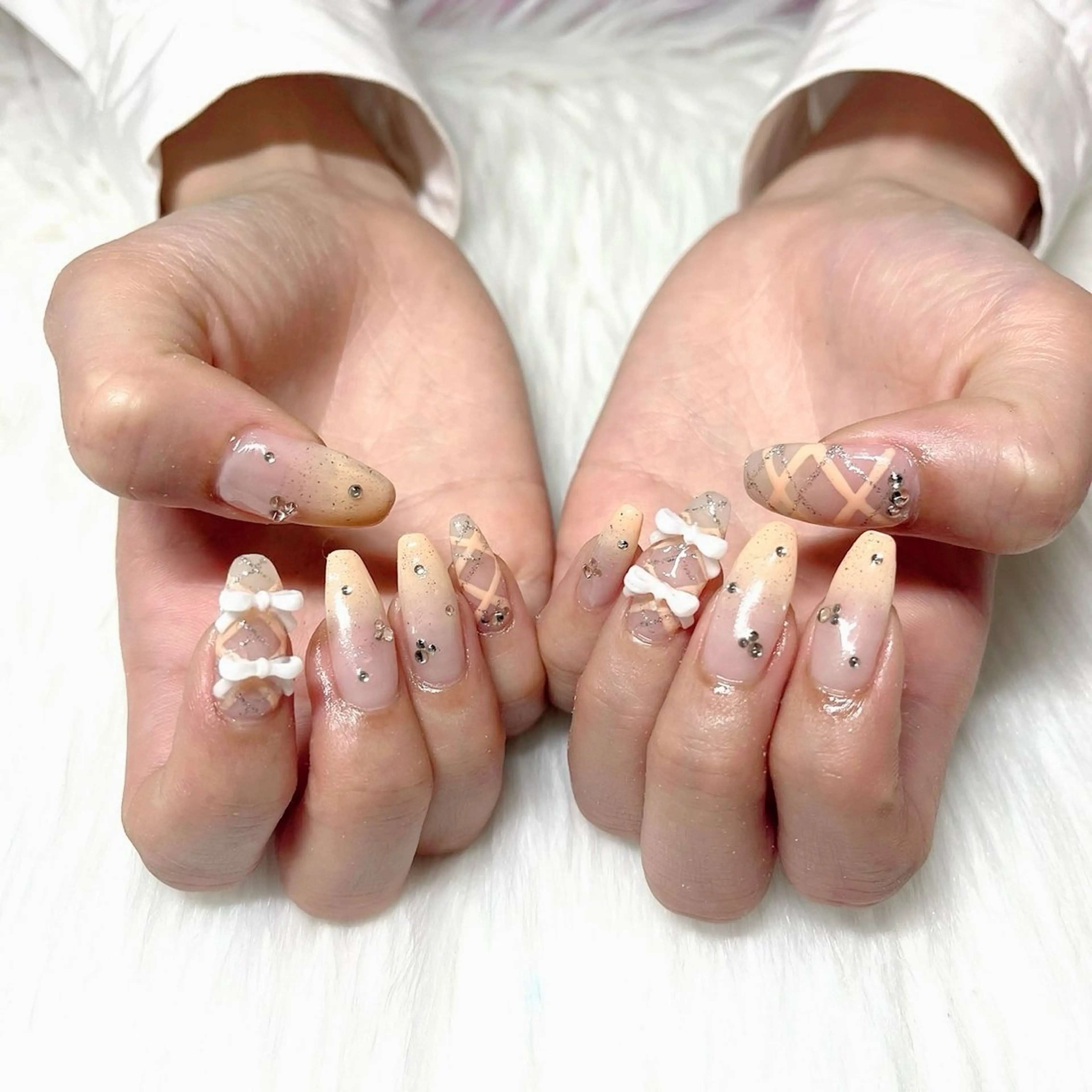 ネイル 持ち込み ハンドネイル 加藤 千鈴のネイルデザイン