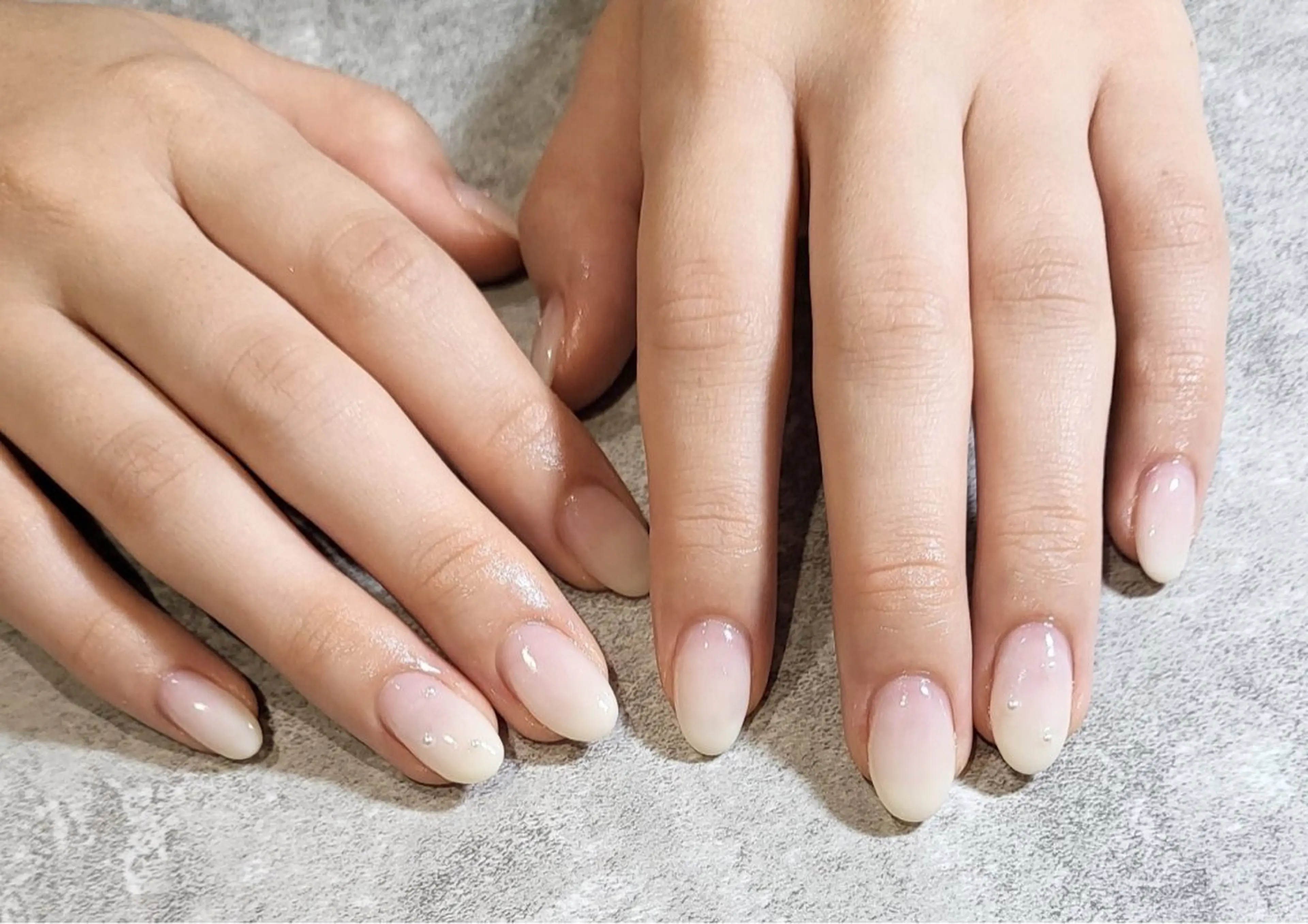 ネイル ハンドネイル エリーザ ベルのネイルデザイン