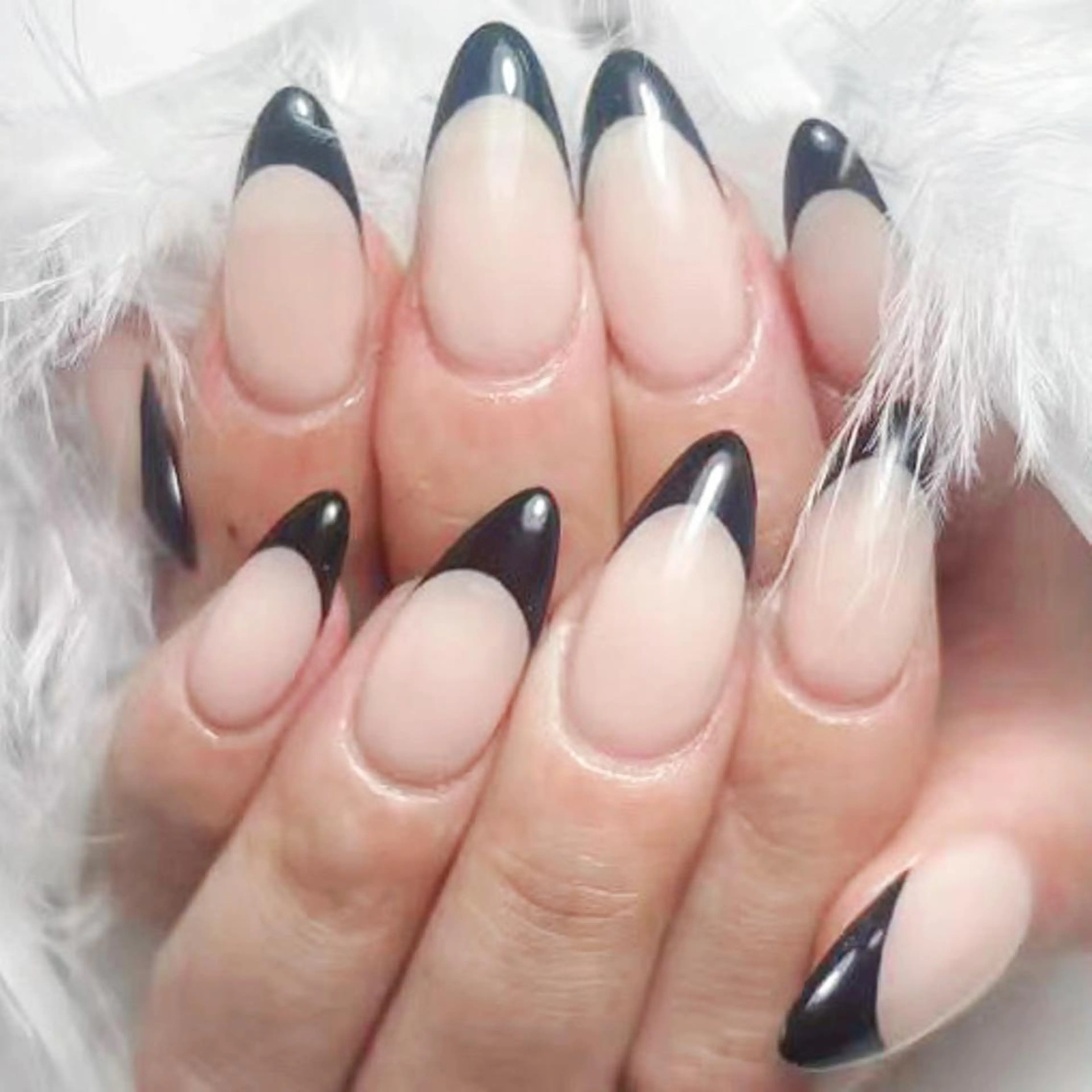 ネイル アートネイル オーロラネイル フラッシュネイル ガーリー キラキラネイル ハンドネイル DIAMOND NailStudioのネイルデザイン