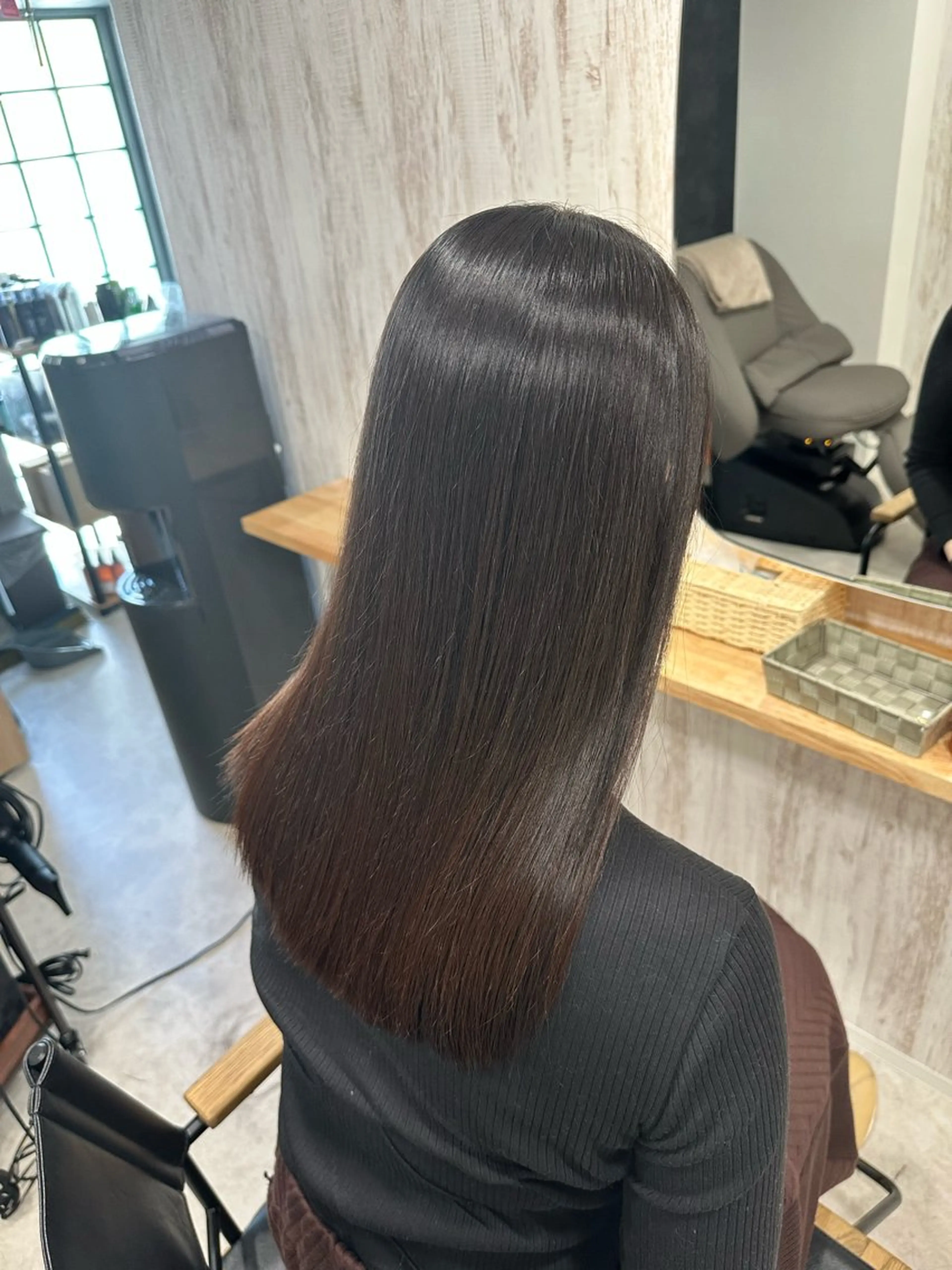 セミロング カラー カット ヘアカラー トリートメント 鈴木 悠平のヘアスタイル