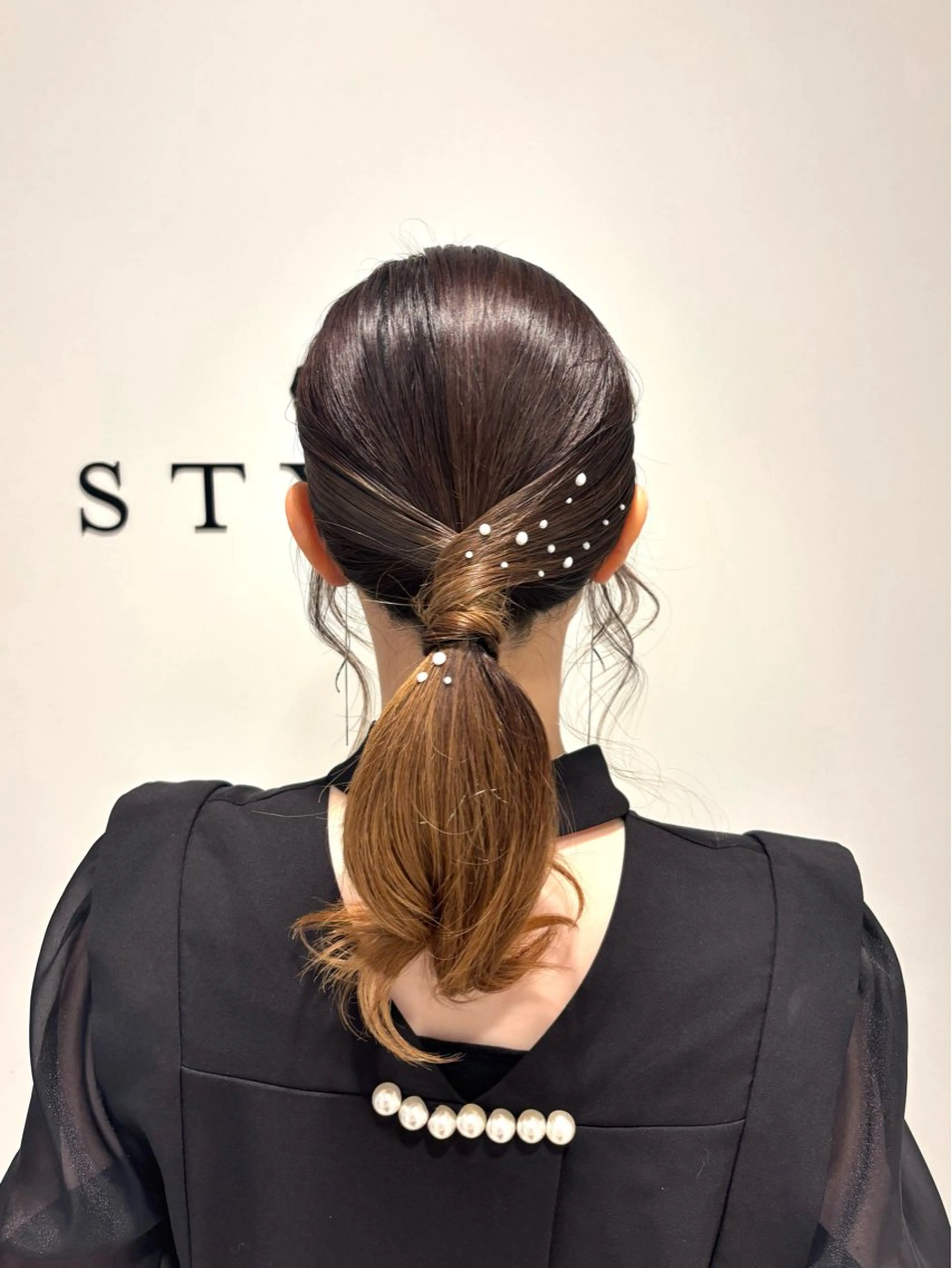 ミディアム ヘアセット 艶カラー/アレンジ 💟すなおのヘアスタイル