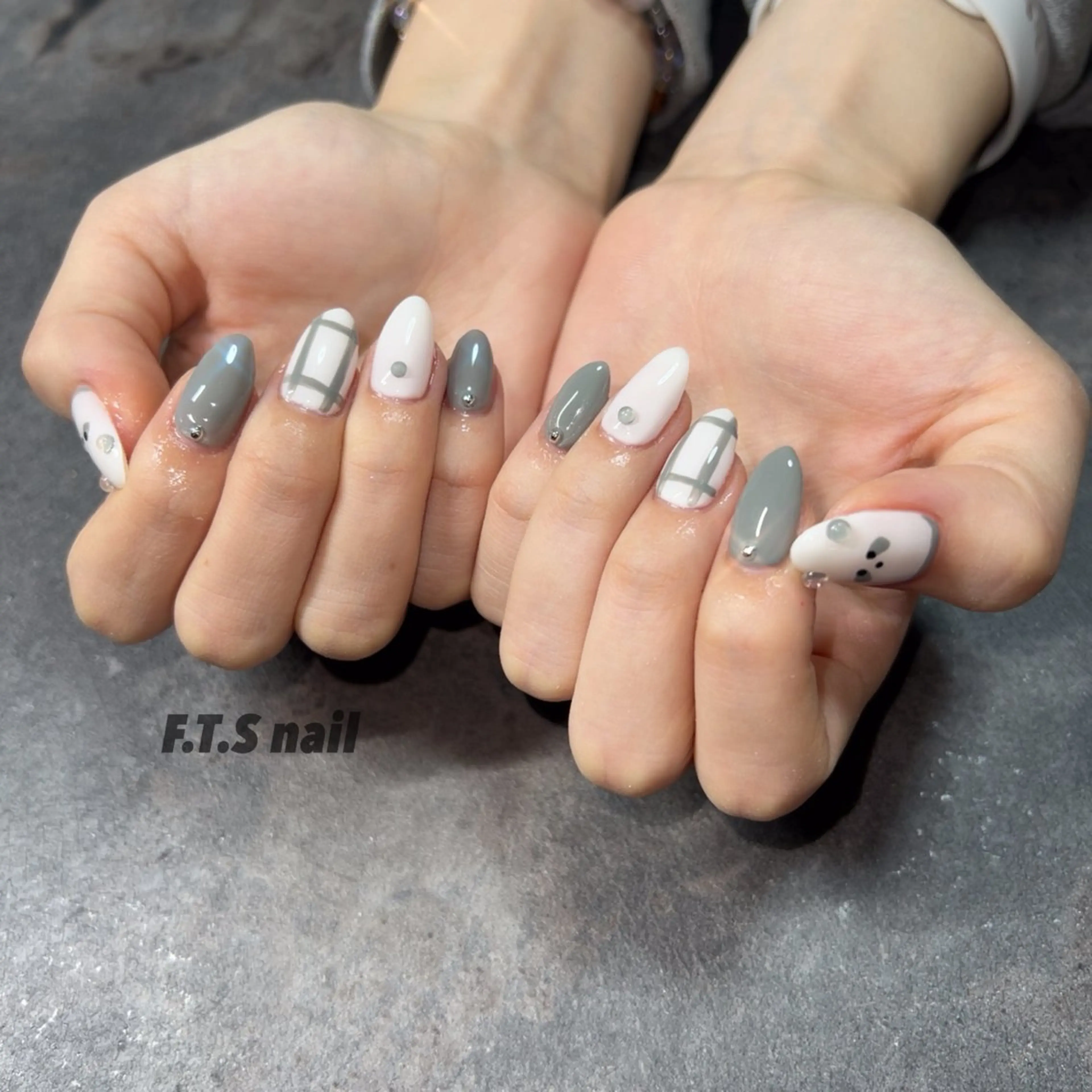 ネイル ハンドネイル F.T.S nailのネイルデザイン
