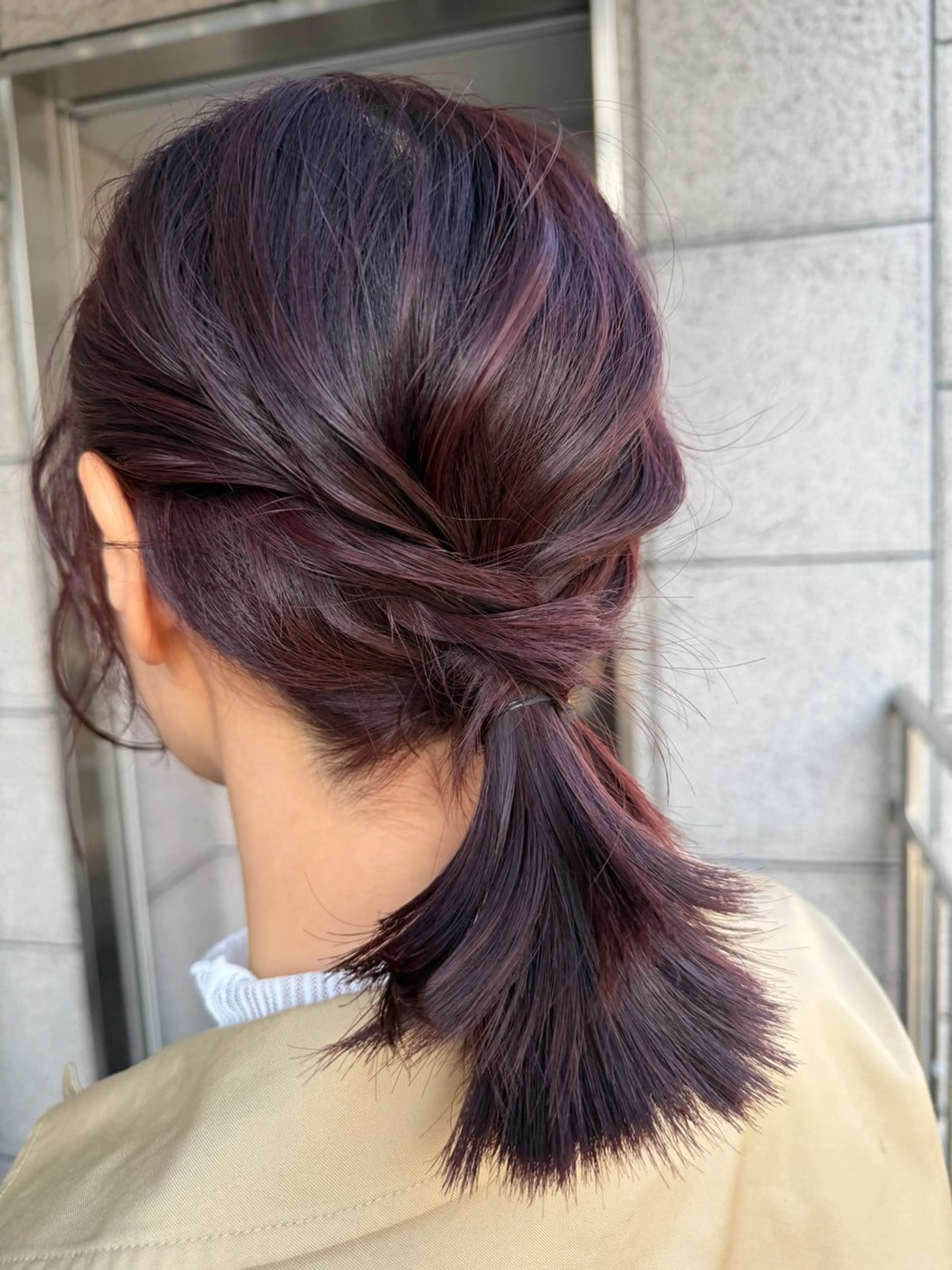 ミディアム 堀岡 さやかのヘアスタイル