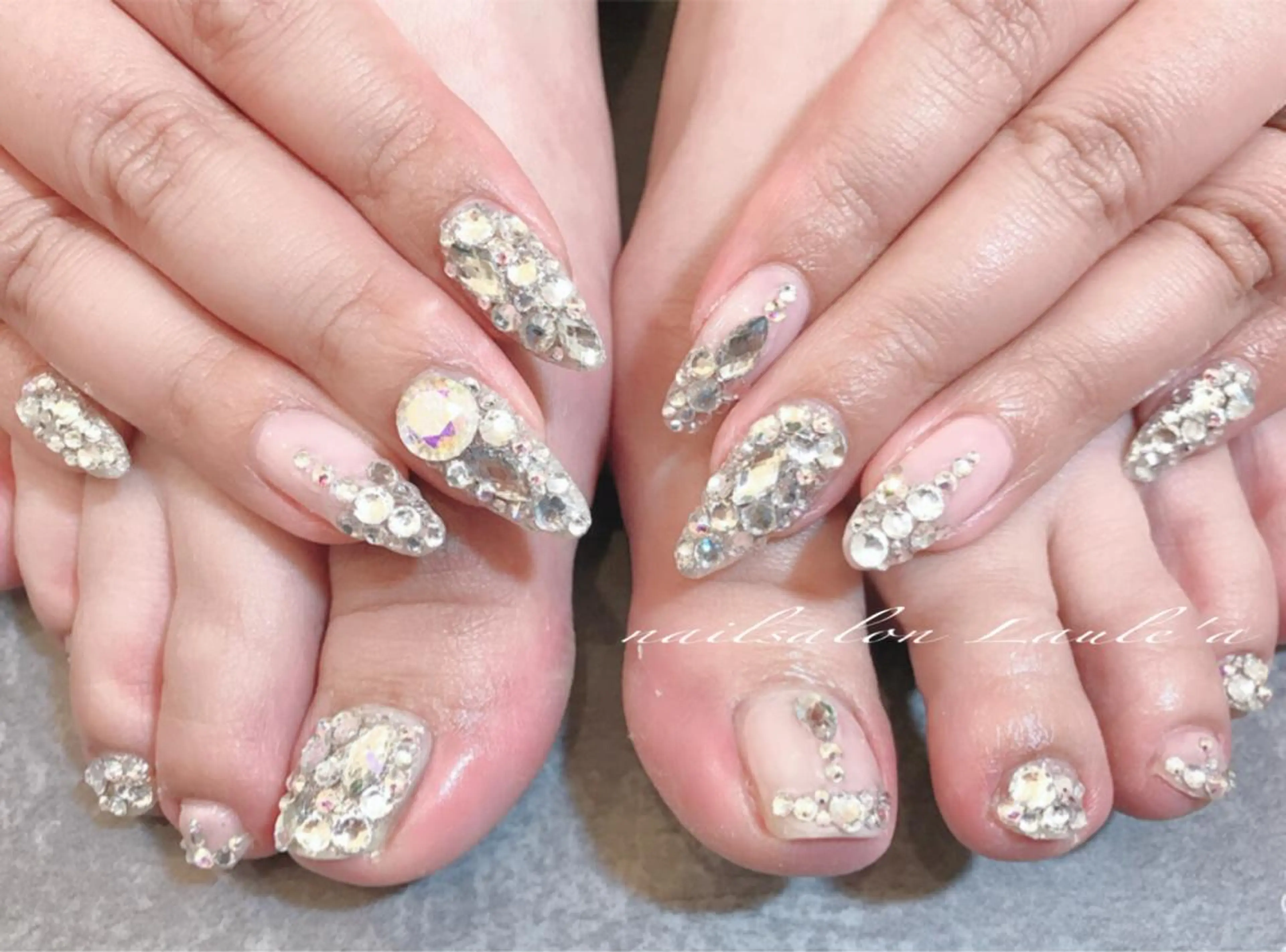 ネイル nailsalon Laule'aのネイルデザイン
