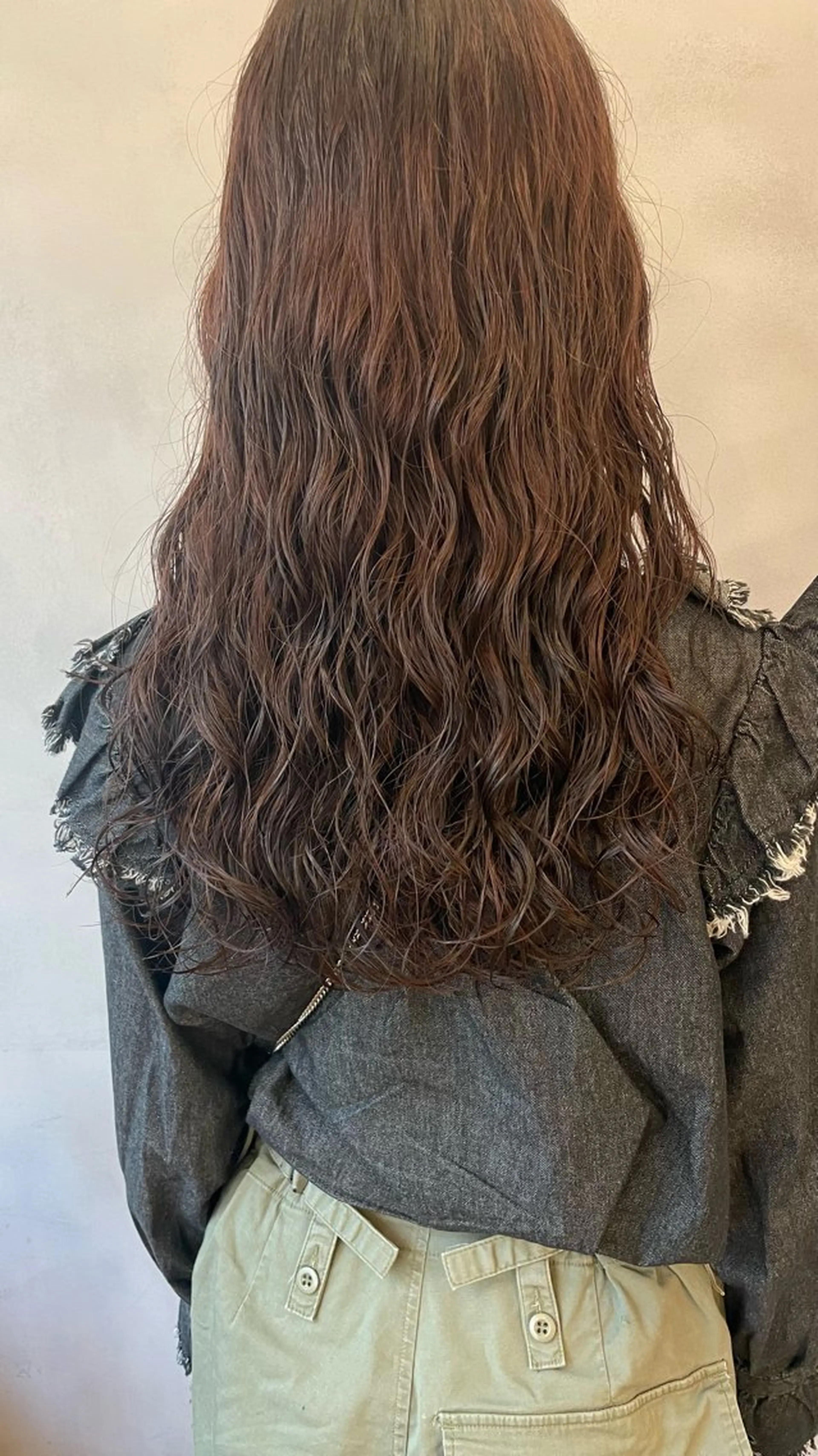 ロング パーマ Garland  Ginza所属・モモ🍑 レイヤー/ボブ/暖色のヘアスタイル