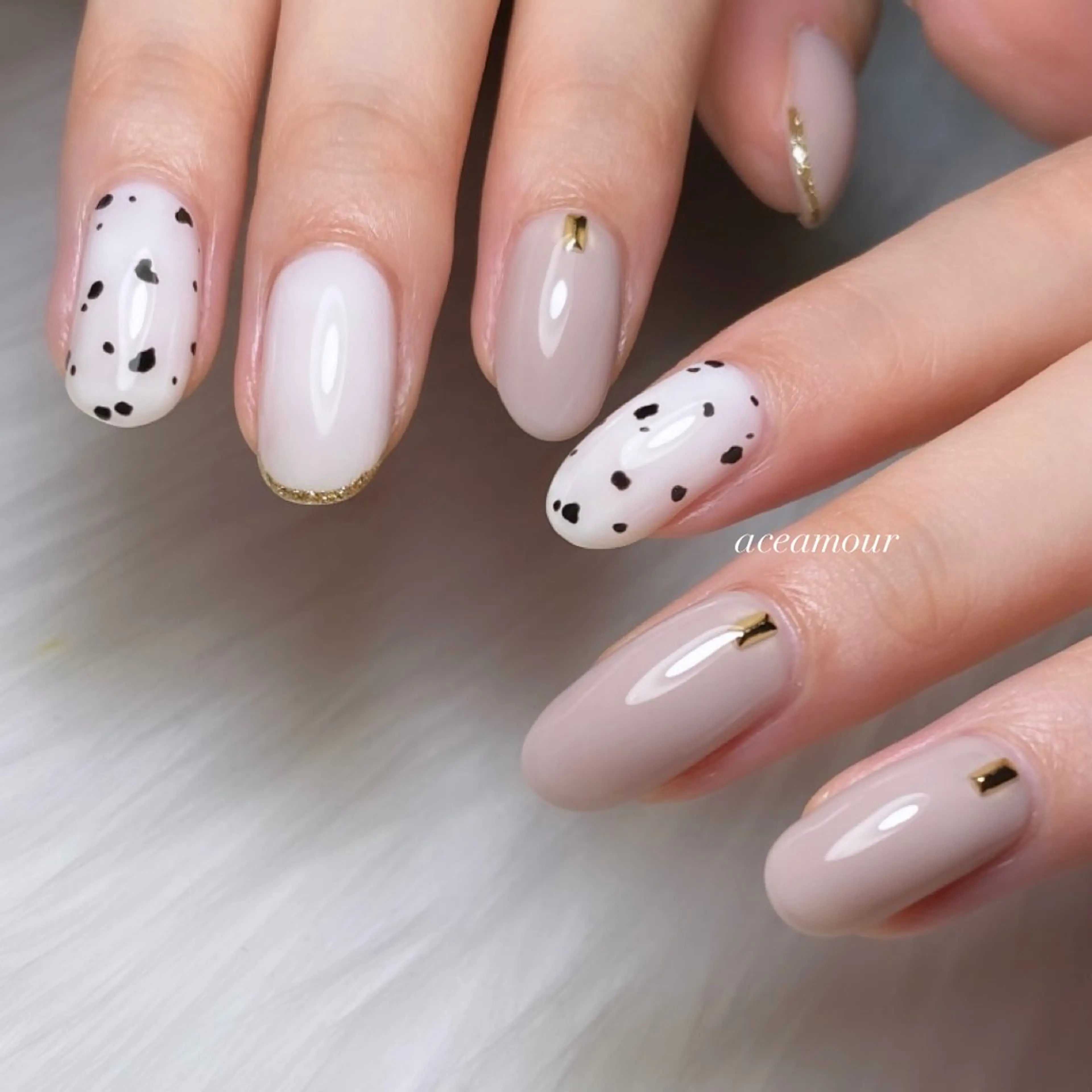 ネイル 持ち込み ホワイト ネイル/耳つぼ /新ホワイトニングのネイルデザイン