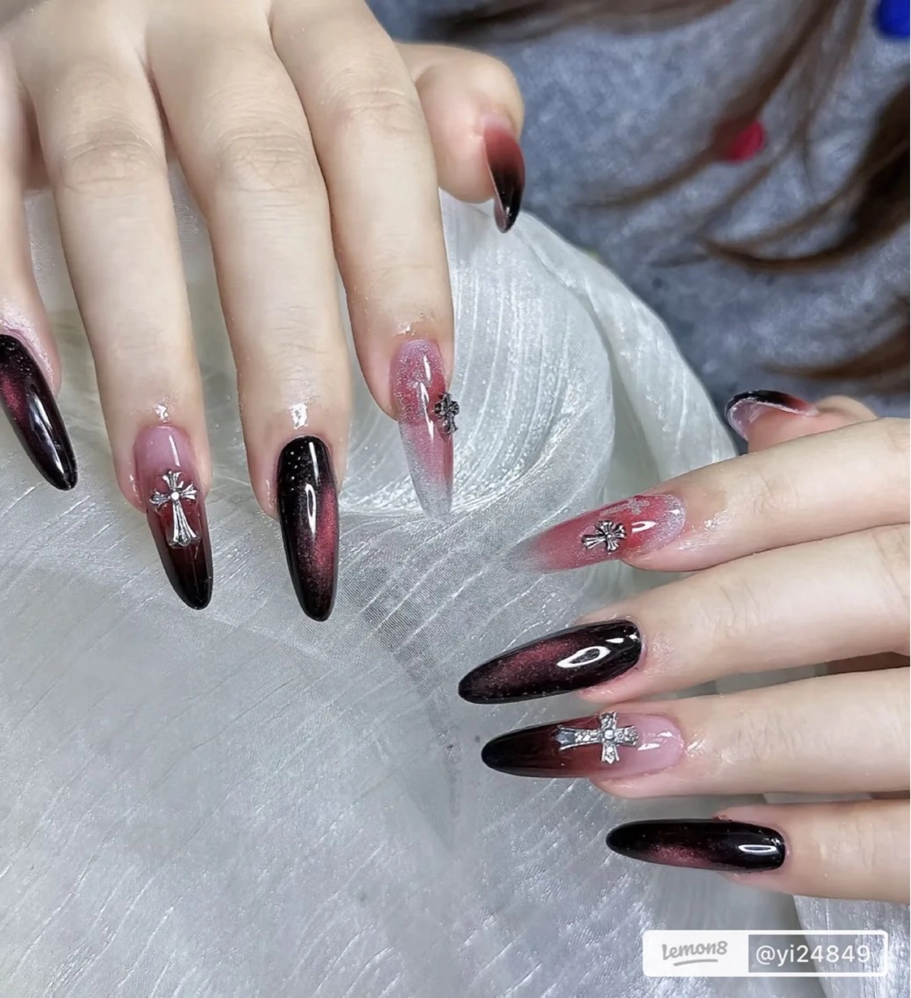 ネイル 長さ出し フットネイル ジェルネイル 韓国ネイル マグネットネイル ハンドネイル YMT.NailStudio所属・Pink NailStudioのネイルデザイン