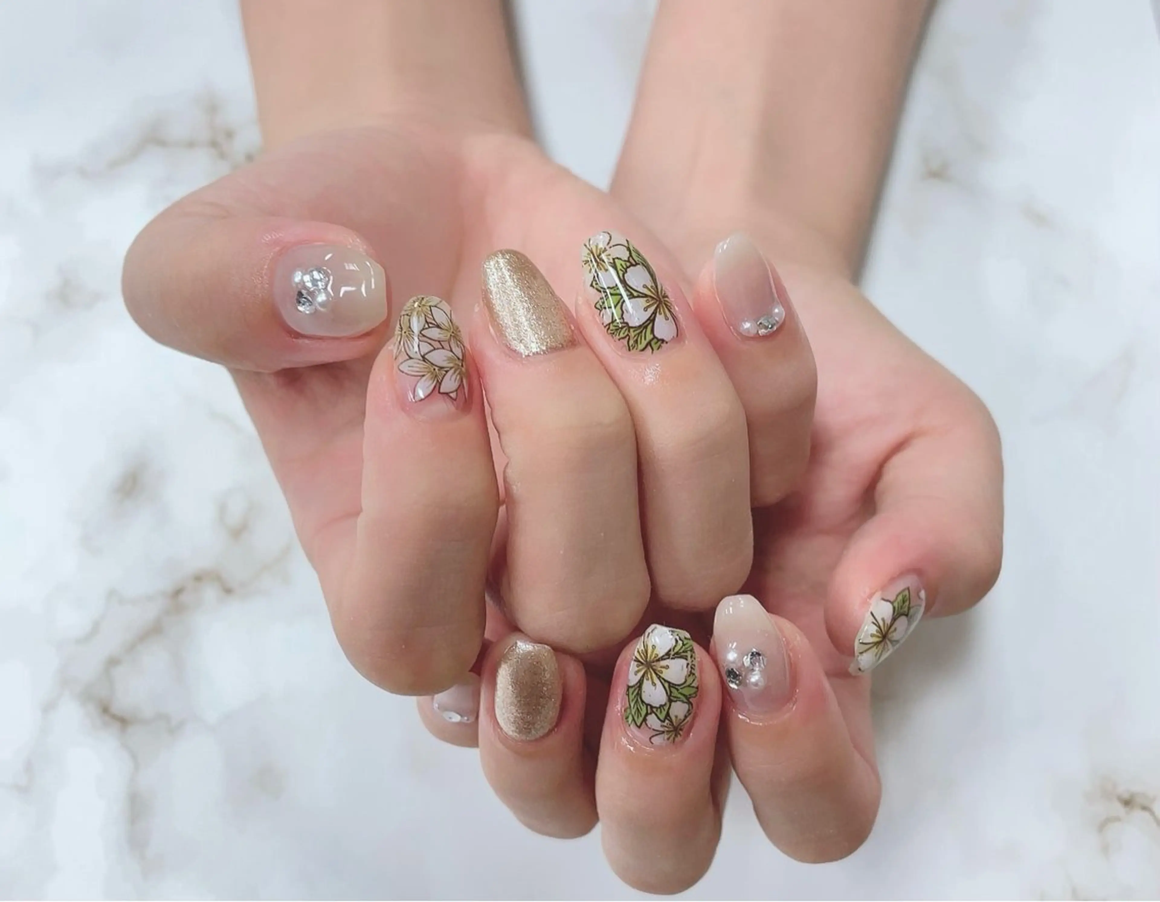 ネイル Tomita chikaのネイルデザイン