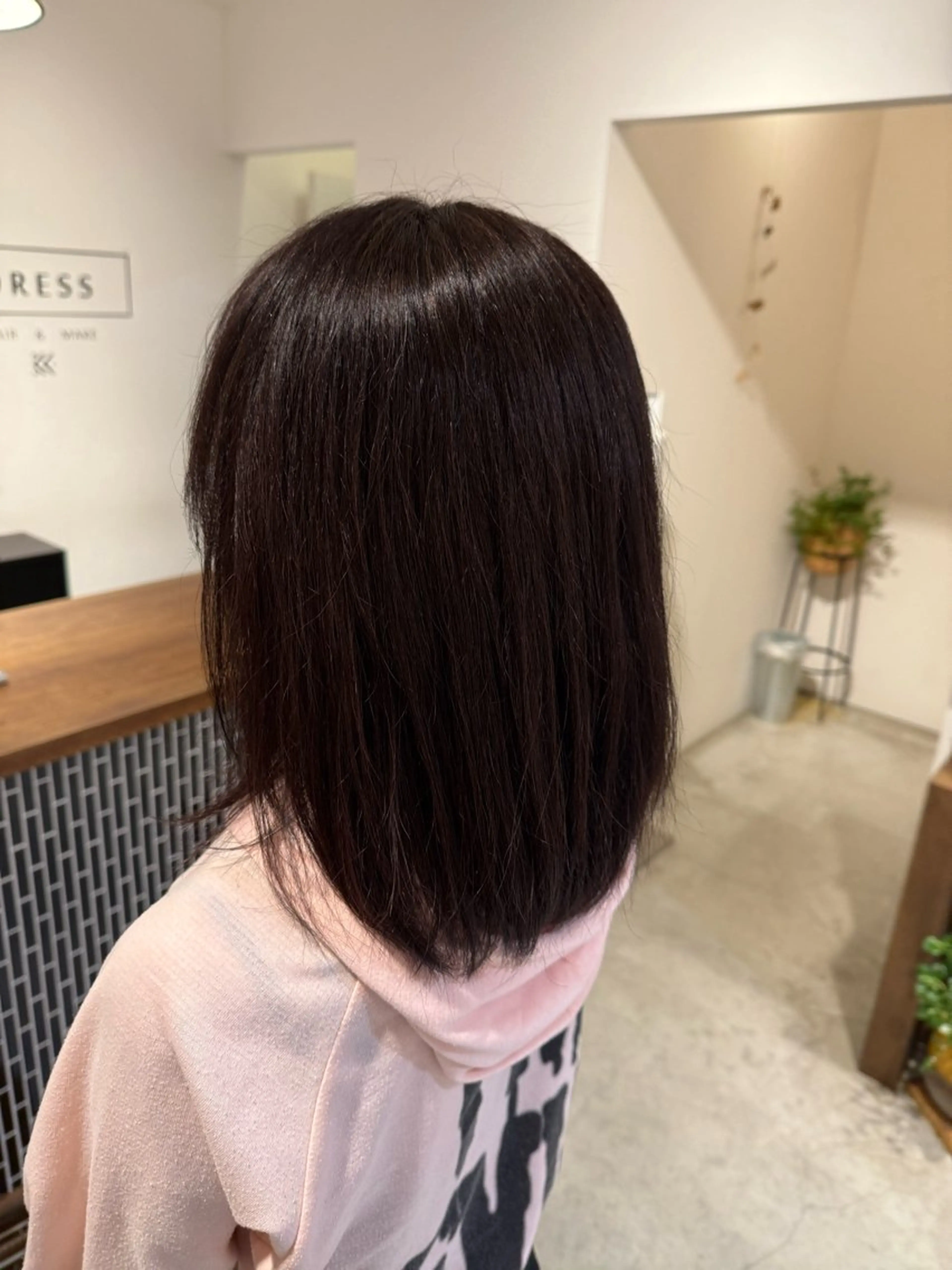 ミディアム 和井 優樹のヘアスタイル