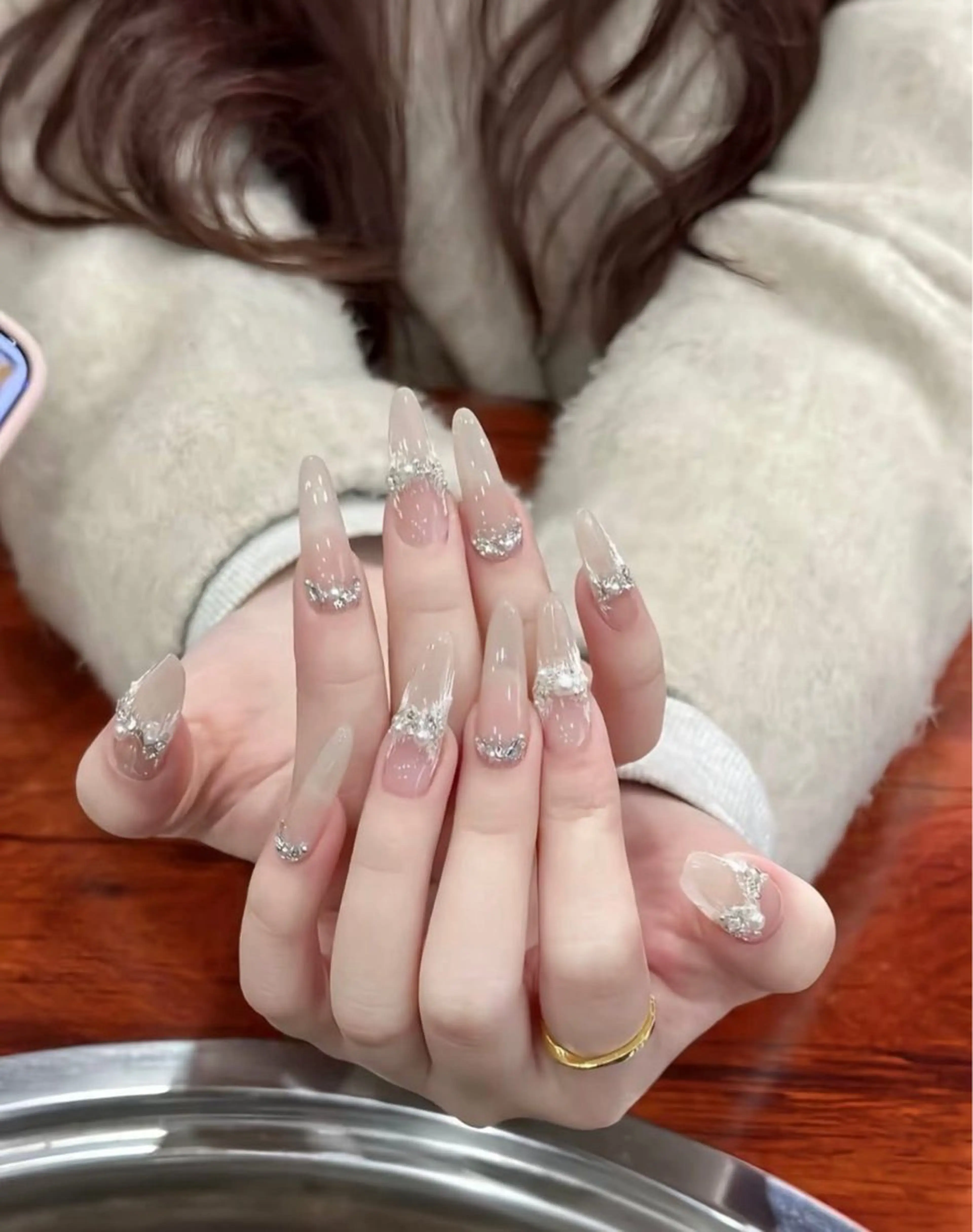 ネイル チークネイル フレンチネイル グラデーション キラキラネイル 韓国ネイル ハンドネイル Minette nailHuongのネイルデザイン