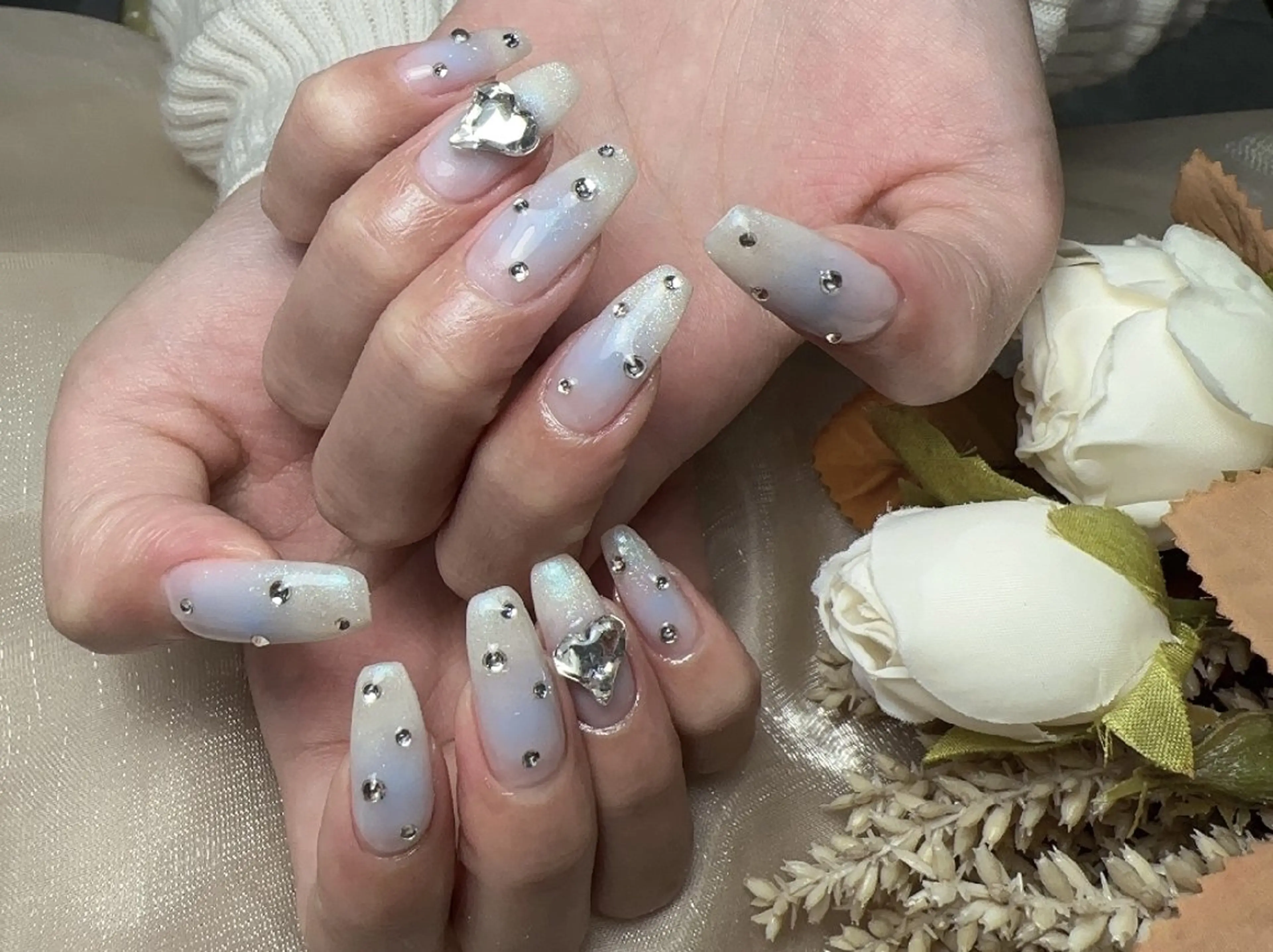 ネイル キラキラネイル 持ち込み ハンドネイル UM Nail Salonのネイルデザイン