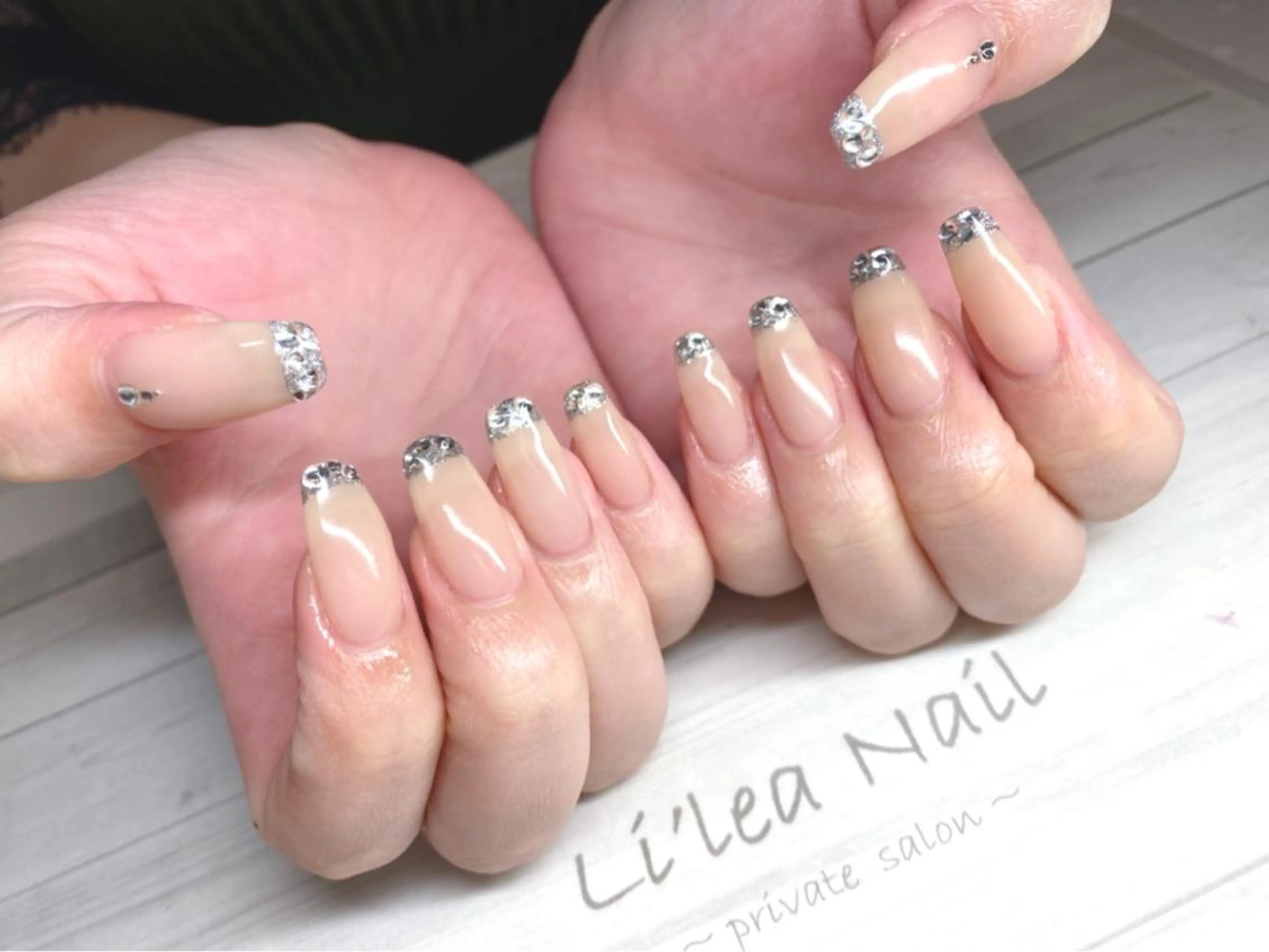 ネイル Li'leaNail AINAのネイルデザイン