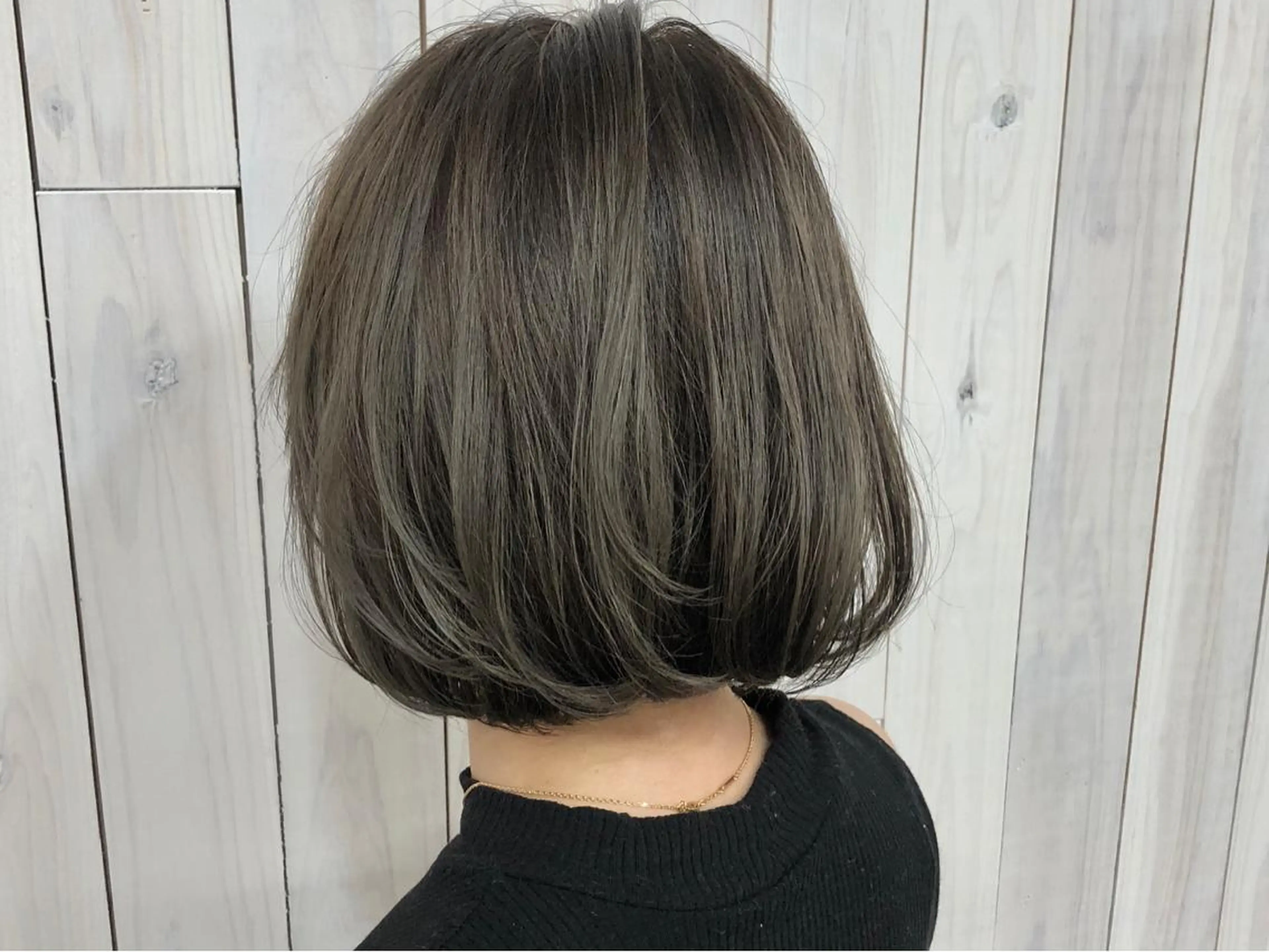 ショート カラー パーマ ボブ 縮毛矯正 トリートメント Rowel所属・Rowel ローウェルのヘアスタイル