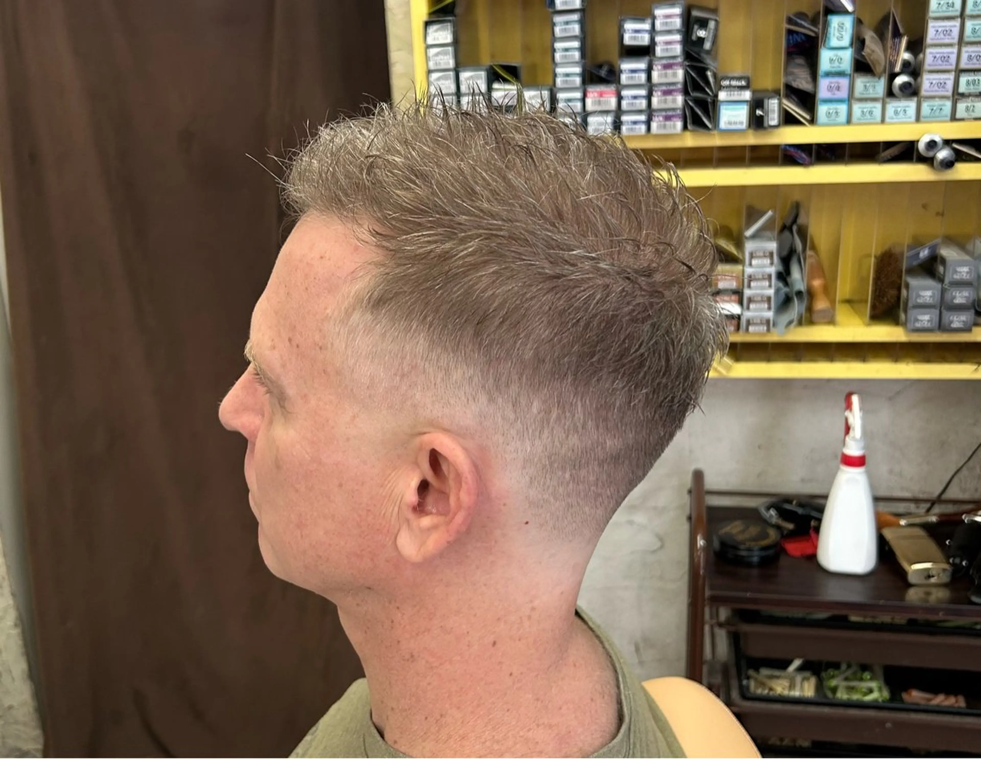 ショート メンズ フェードカット スキンフェード 新宿メンズカット✂︎ 能戸蒼生💈のヘアスタイル