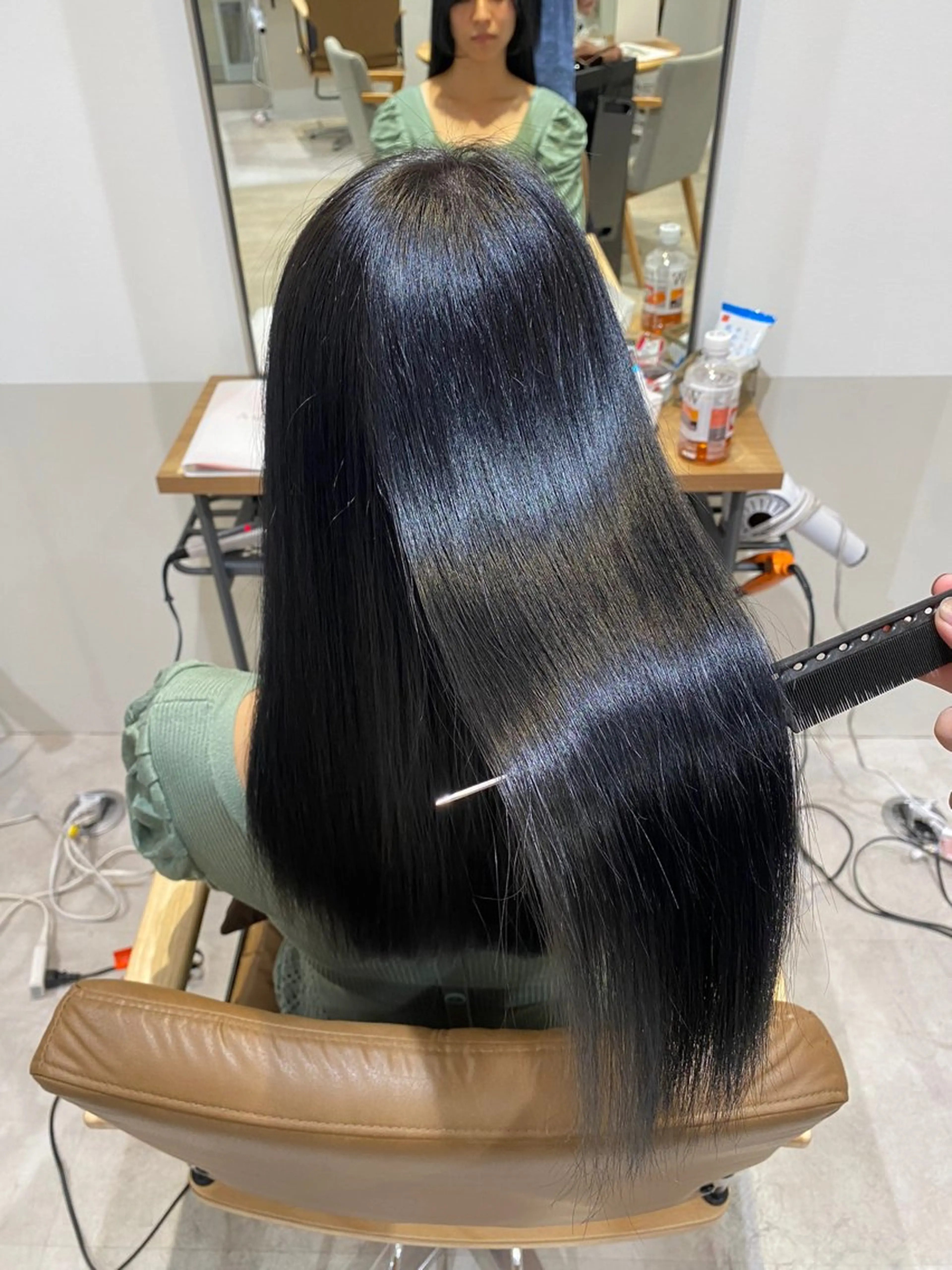 ロング カラー 黒髪 ブルーカラー ブルーブラック ハイトーンカラー カット ヘアカラー トリートメント クロスパーマ🥇韓国 ヘア🇰🇷濵田航希のヘアスタイル