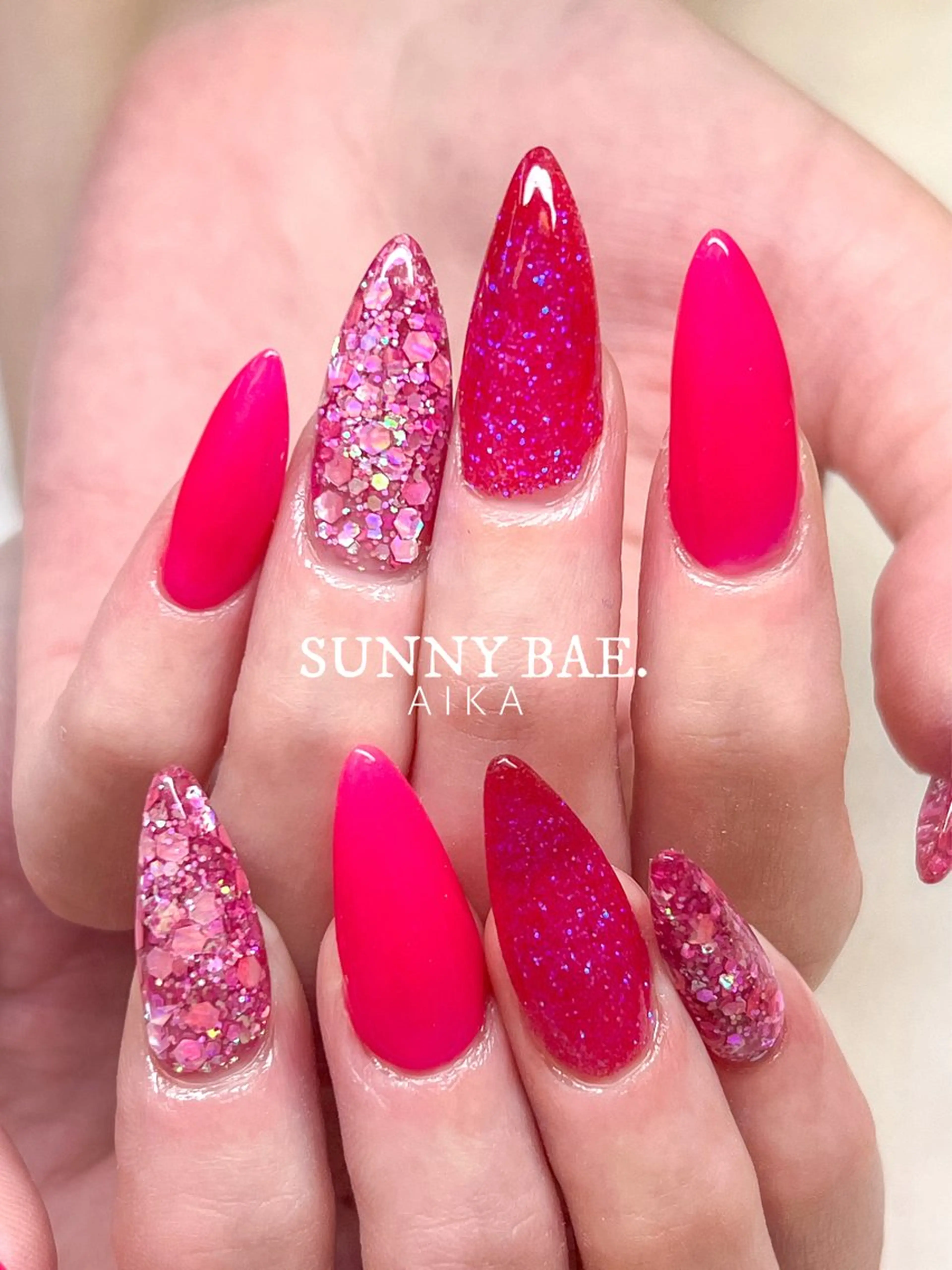 ネイル アートネイル ジェルネイル キラキラネイル ロングネイル 持ち込み Made By AIKAのネイルデザイン