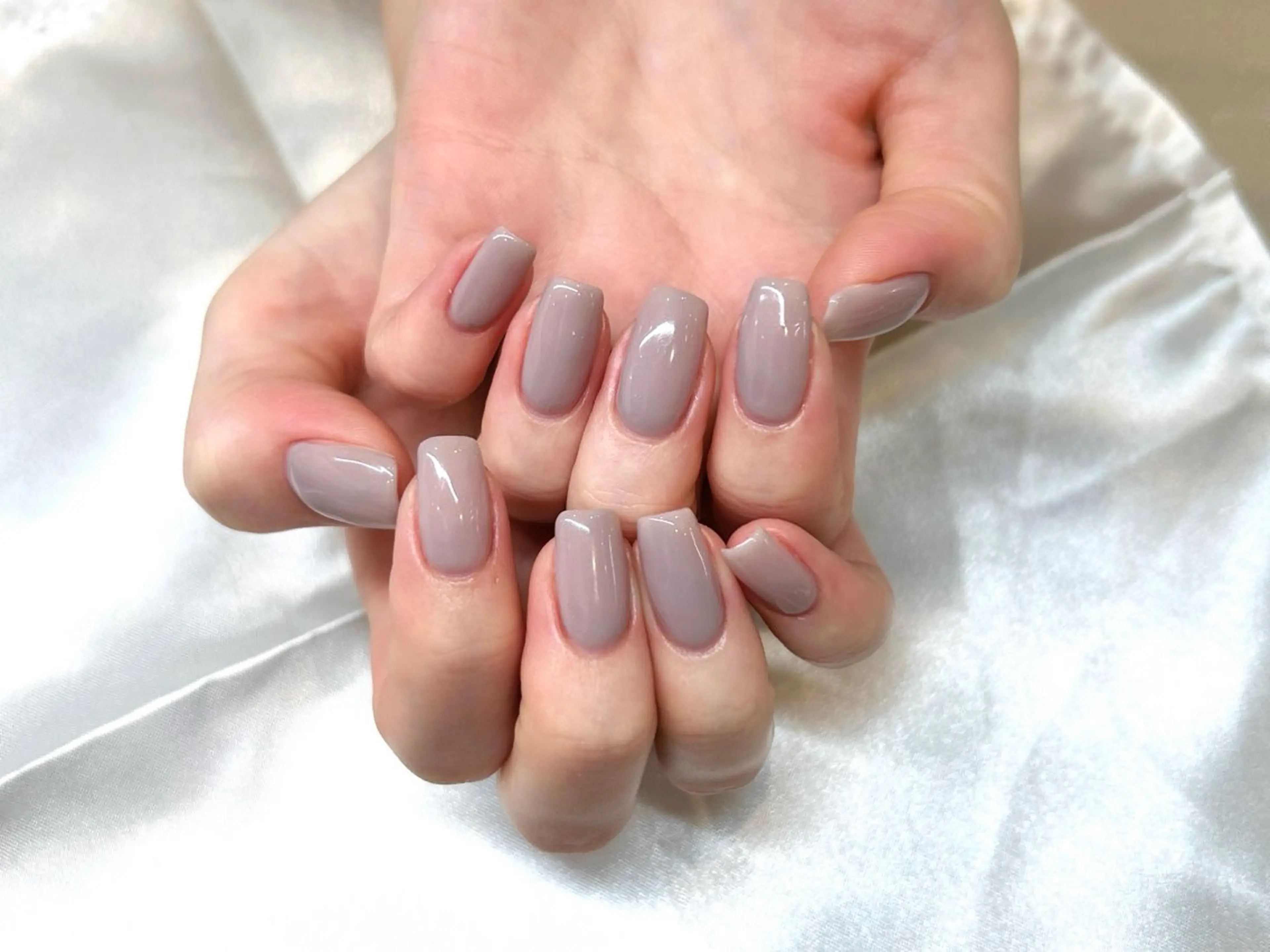 ミディアム ネイル＆アイラッシュ ボネール Bounail 田町・三田店所属・Okochi 💅🏻✨のネイルデザイン