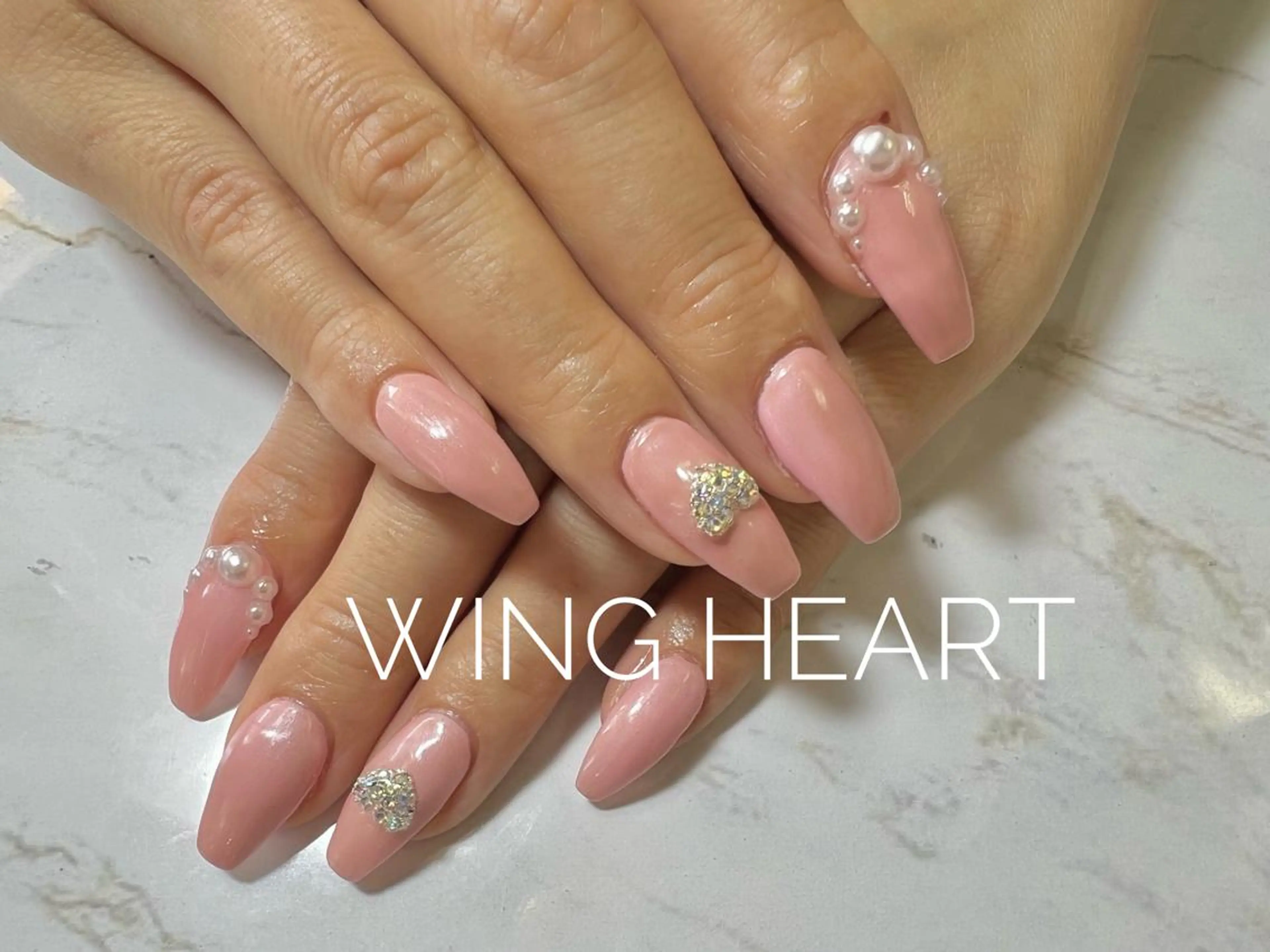 ネイル I. AYUMIのネイルデザイン