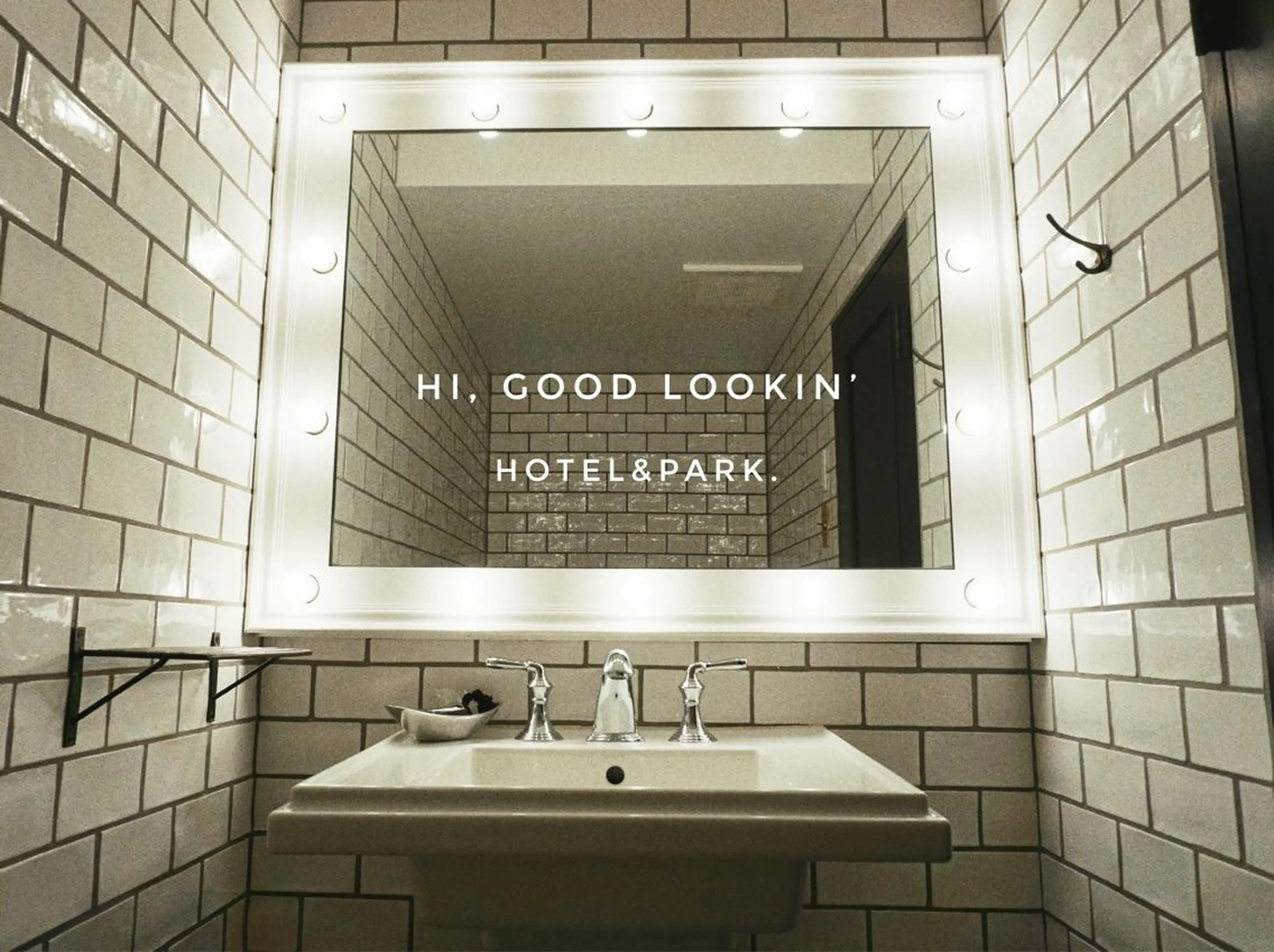 HOTEL&PARK . ワックス脱毛のエステ・リラクイメージ