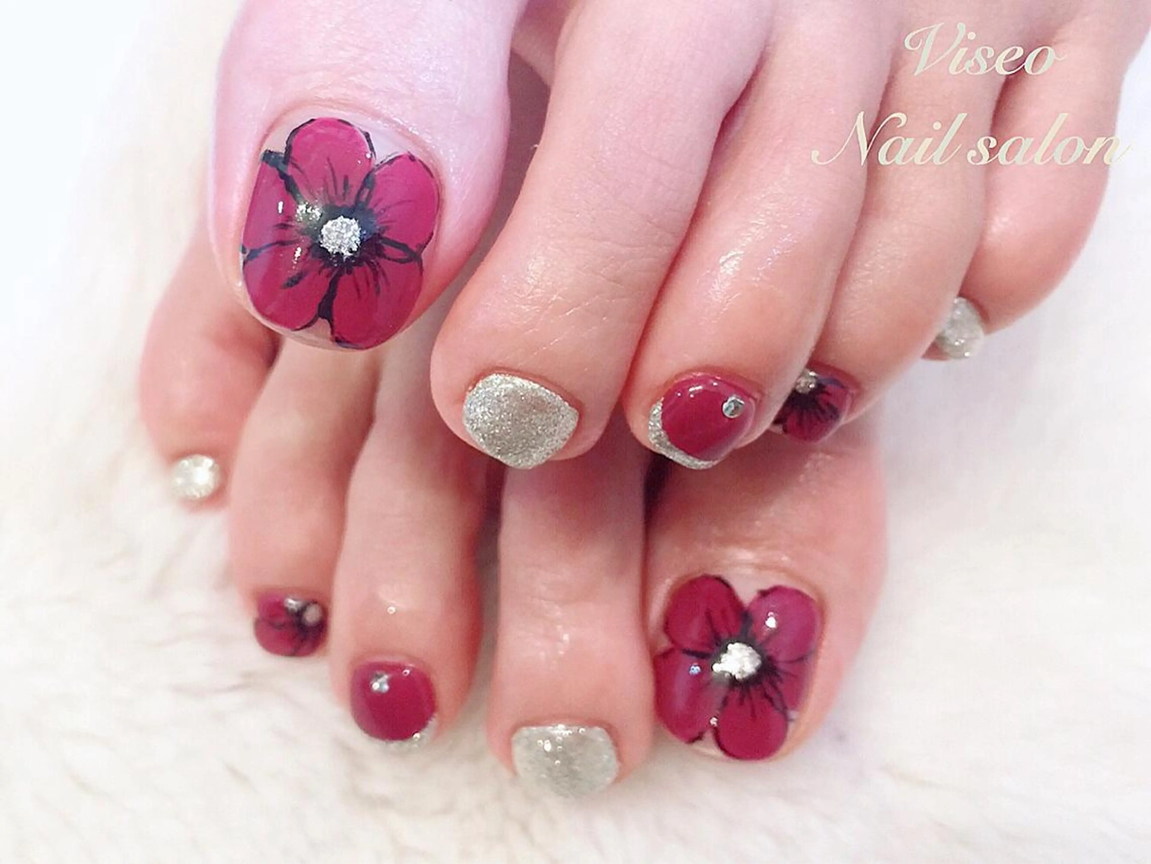 ネイル Viseo《6週間 長持ちパラジェル》のネイルデザイン