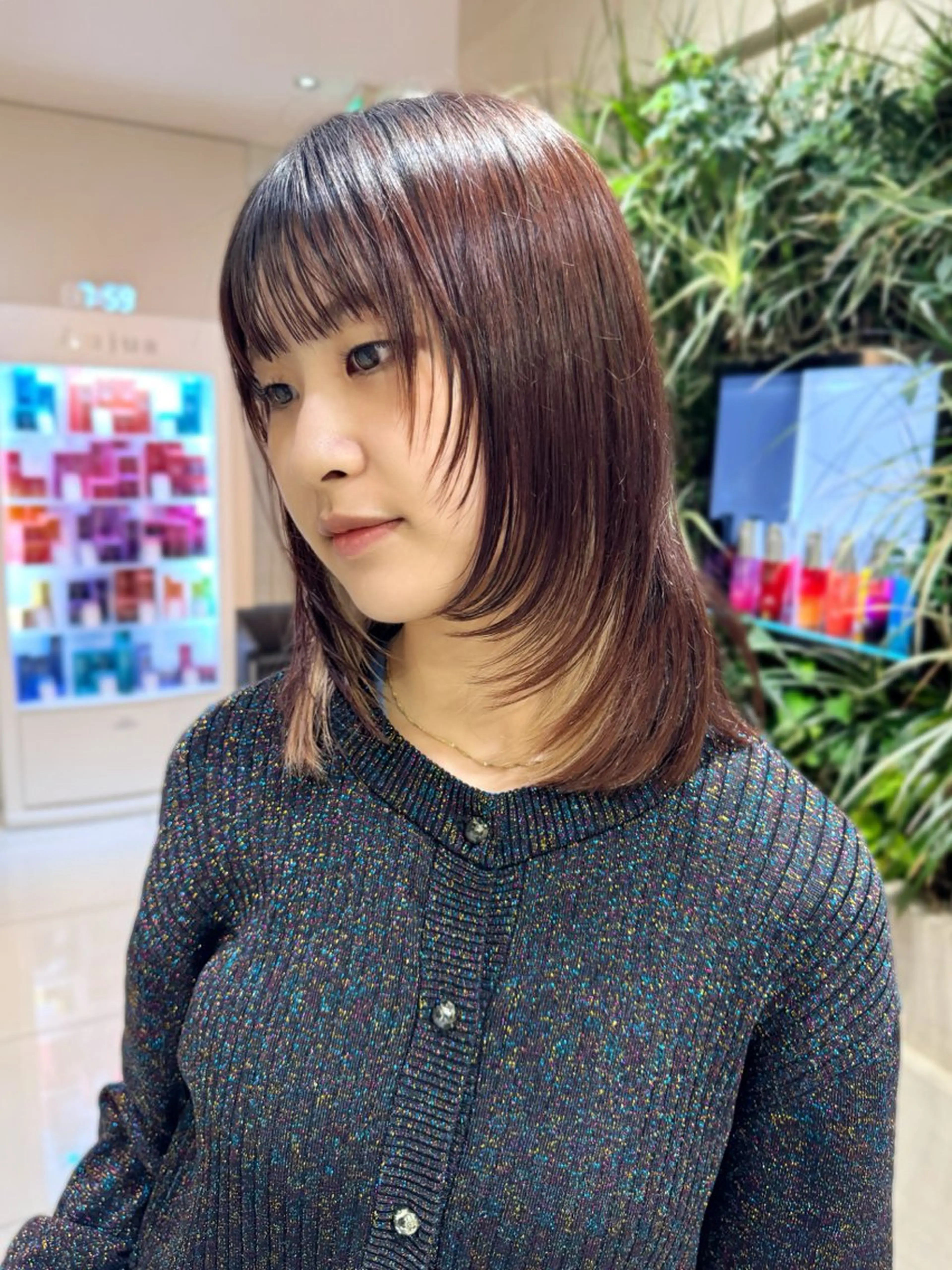 ミディアム レイヤーカット 小顔カット レイヤーカット/艶髪 /髪質改善/のマツエク・マツパデザイン