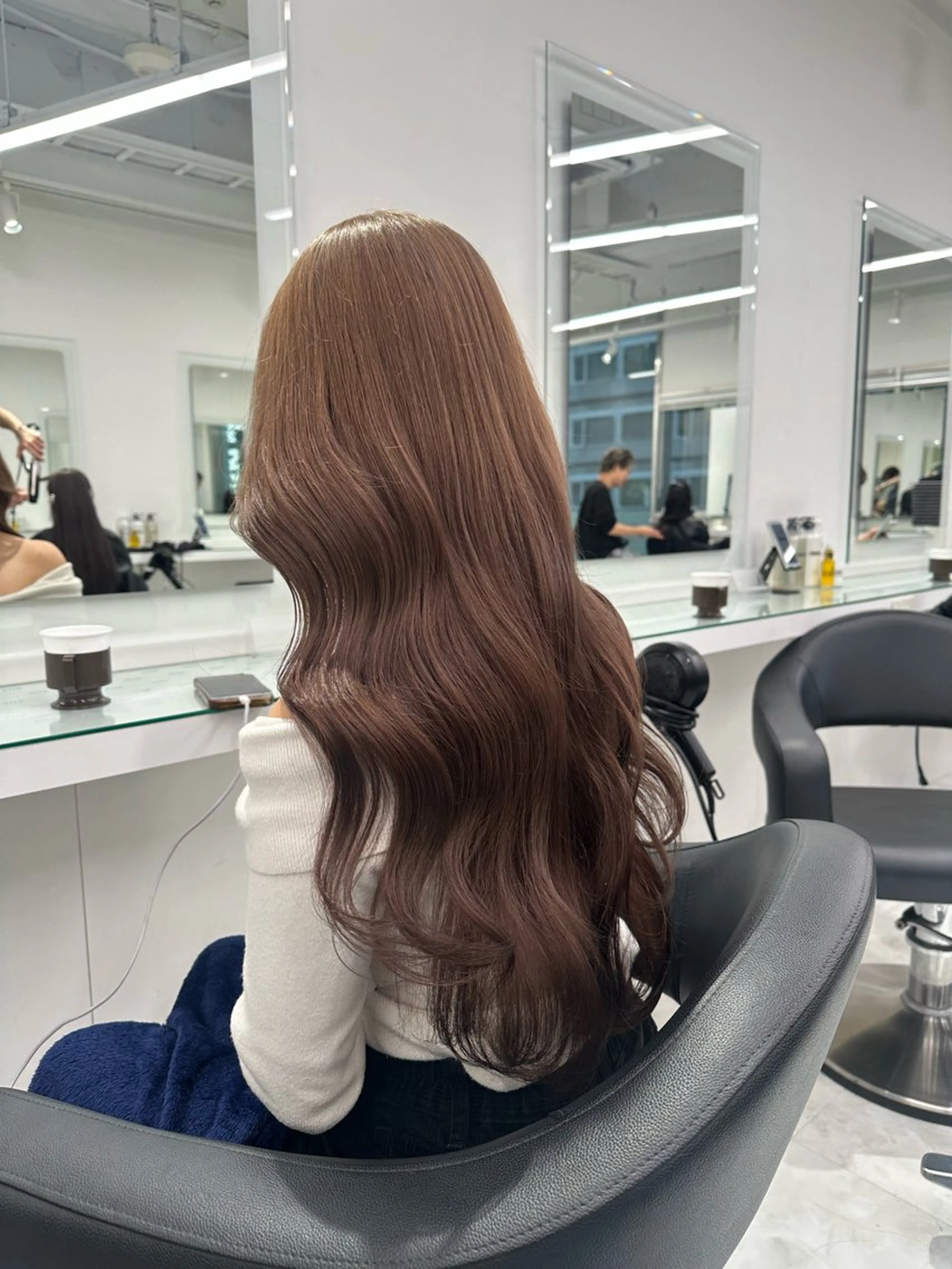 セミロング カラー ヘアカラー トリートメント ヘッドスパ ヘアセット ❄最強かわいいカラー ❄️MINA❄️のヘアスタイル