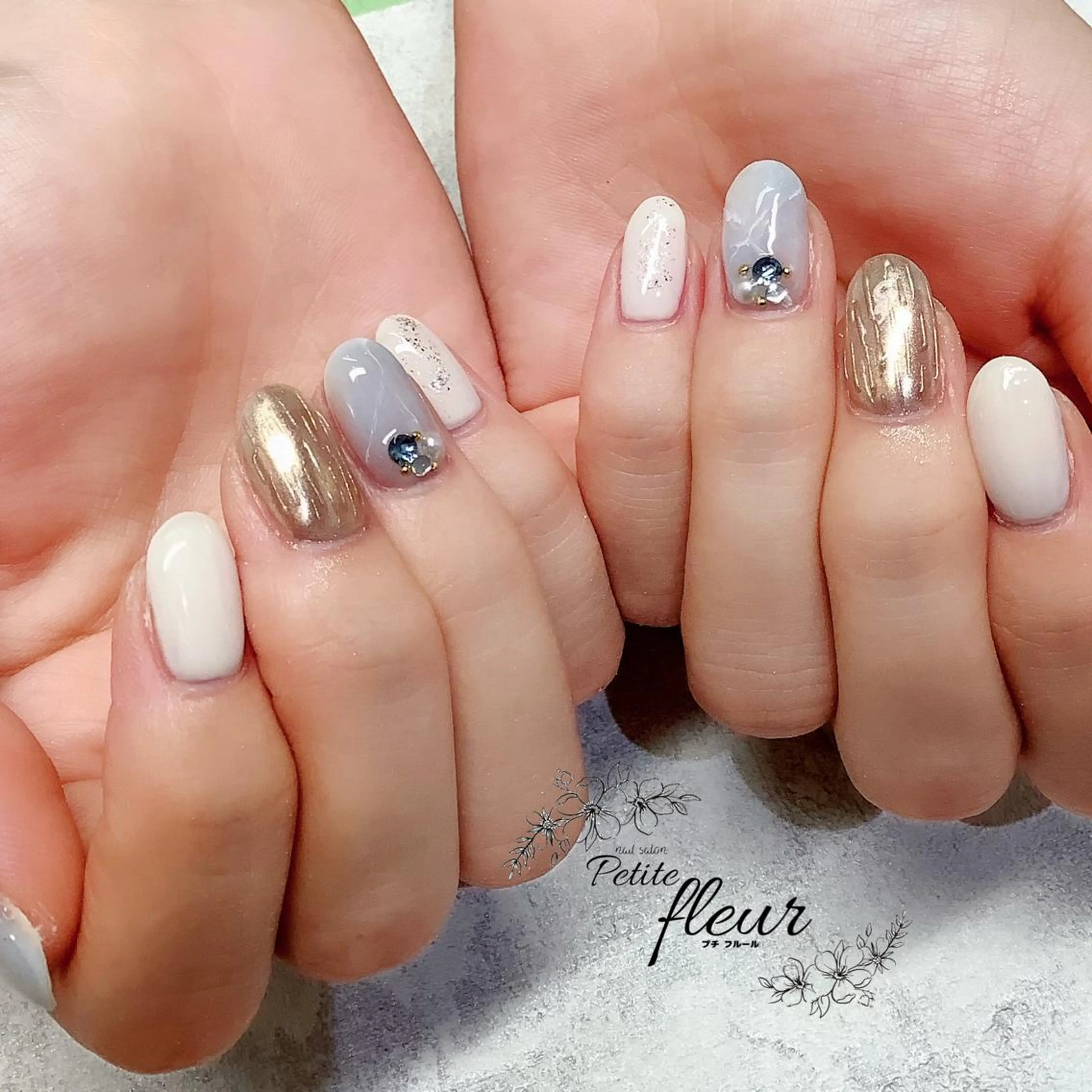 ネイル ニュアンスネイル ❁⃘*。Petite fleur❁⃘*りさのネイルデザイン