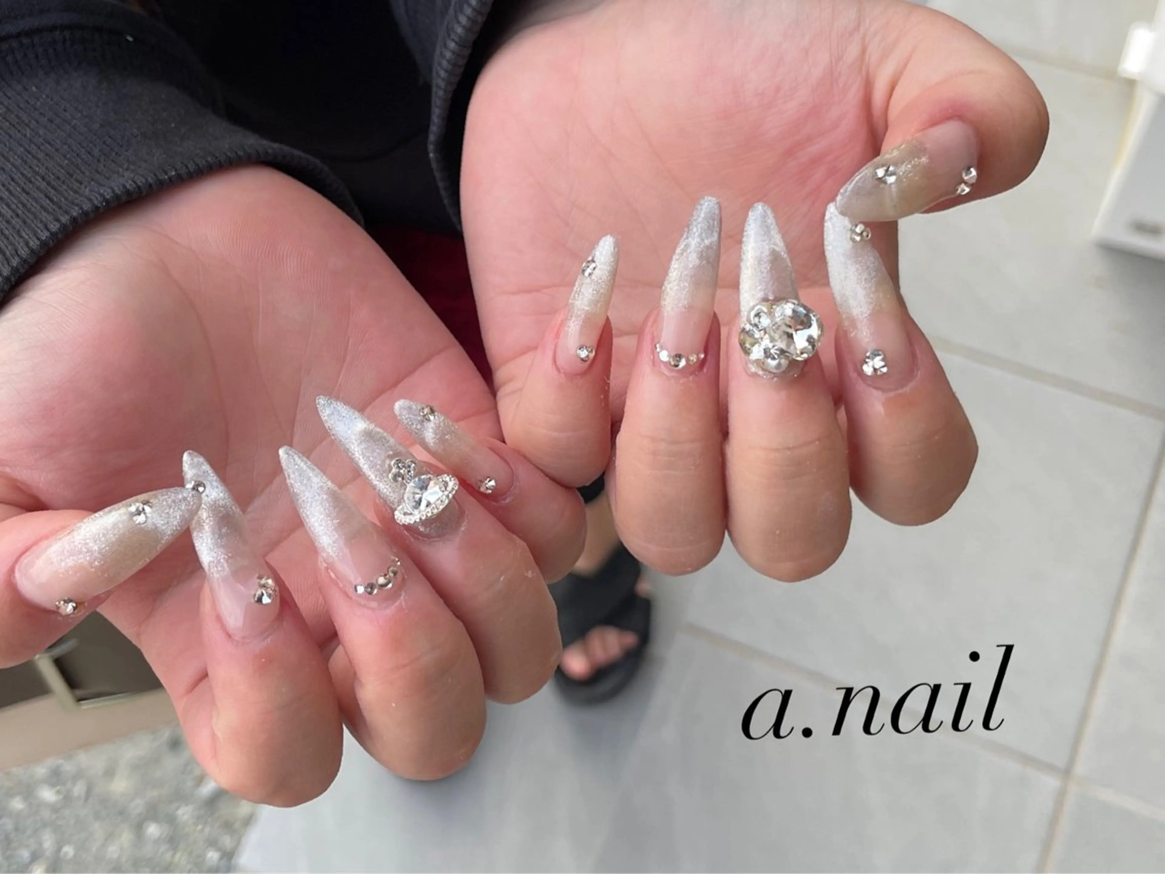 ネイル ハンドネイル 727 nailのネイルデザイン