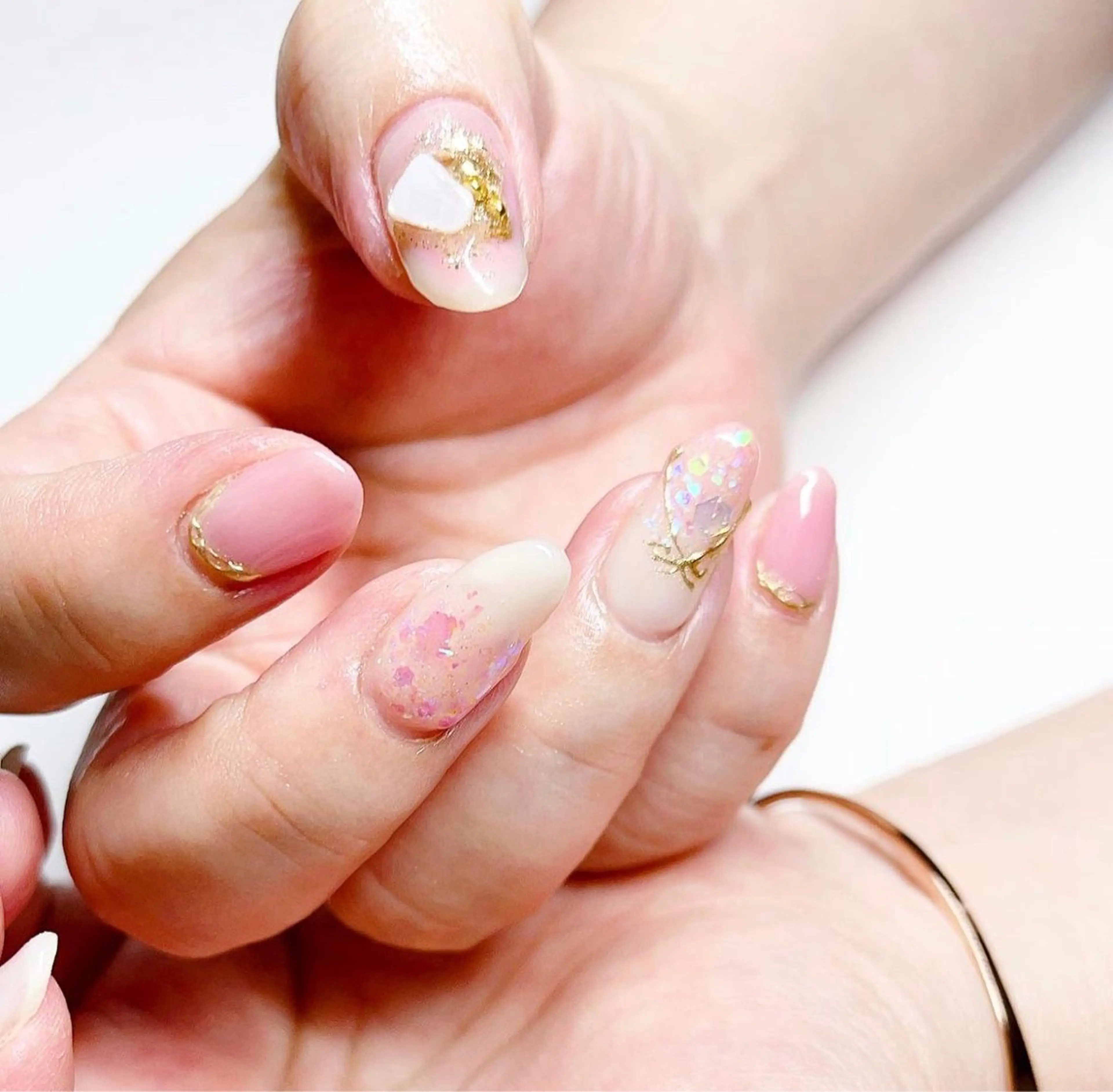 ネイル ハンドネイル ハンドケア YunAsu ひぃちゃんのエステ・リラクイメージ