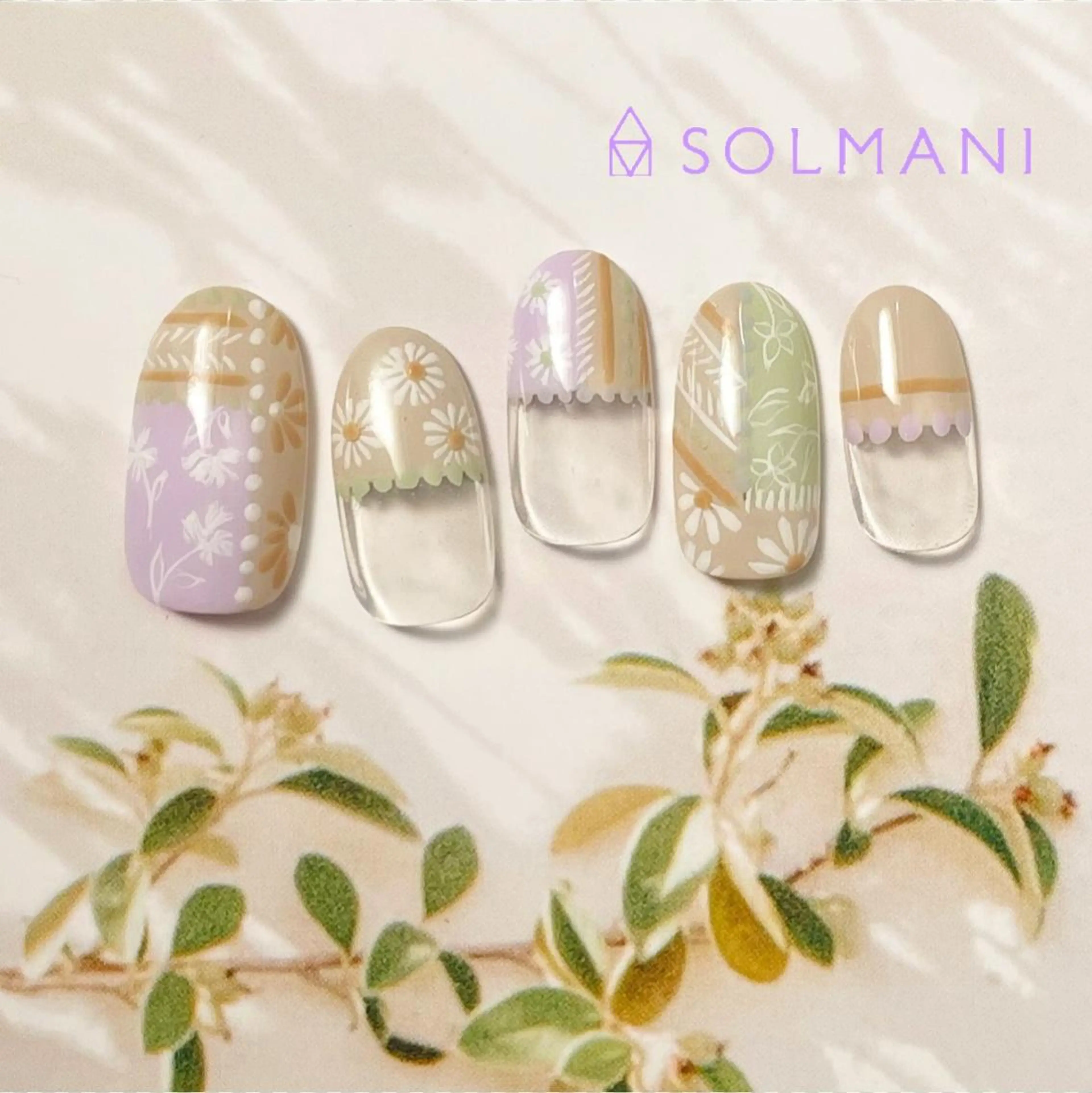 ネイル SOLMANI 予約担当のネイルデザイン
