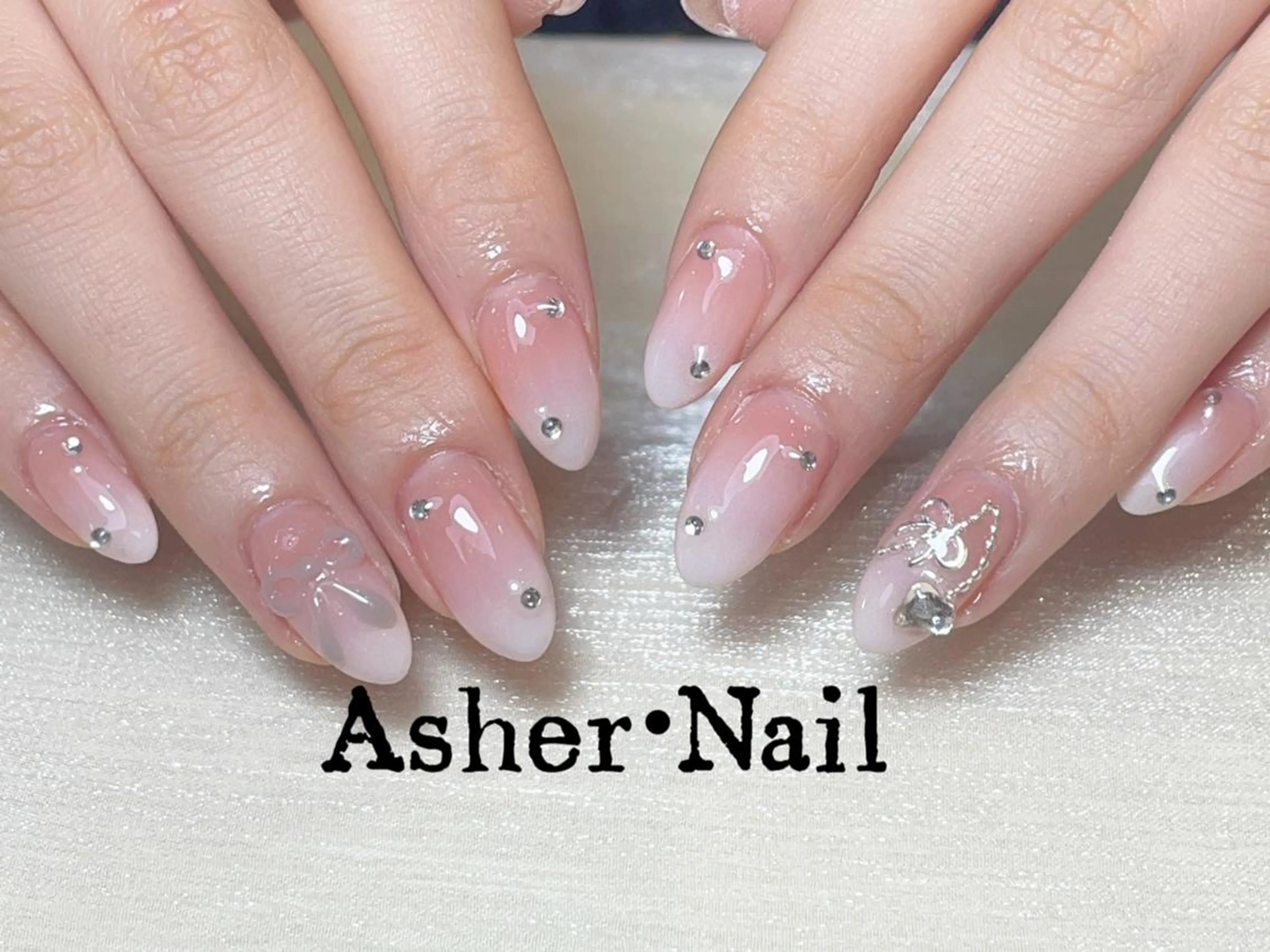 ネイル ハンドネイル ハンドケア Asher-HIKA 🌞のネイルデザイン