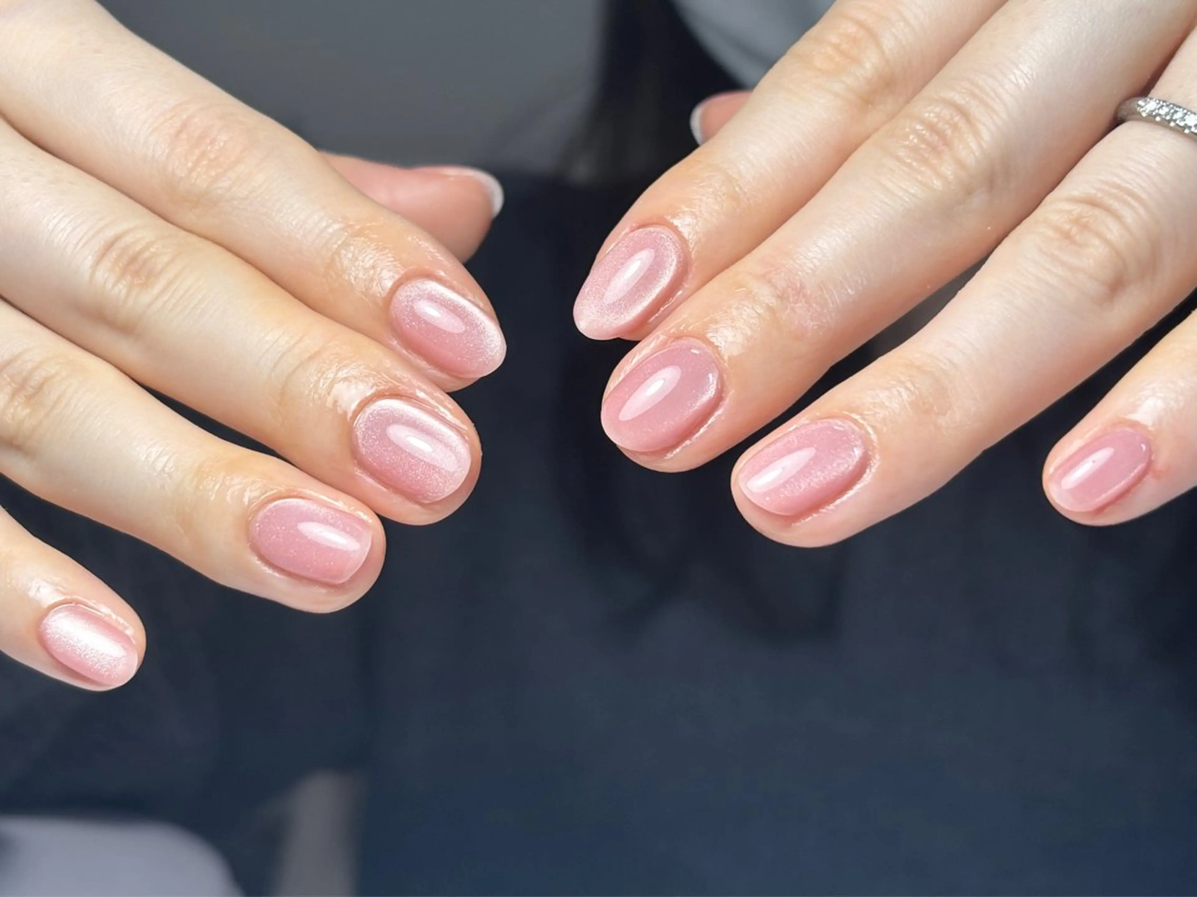 ショート ハンドネイル トゥー フエンのネイルデザイン