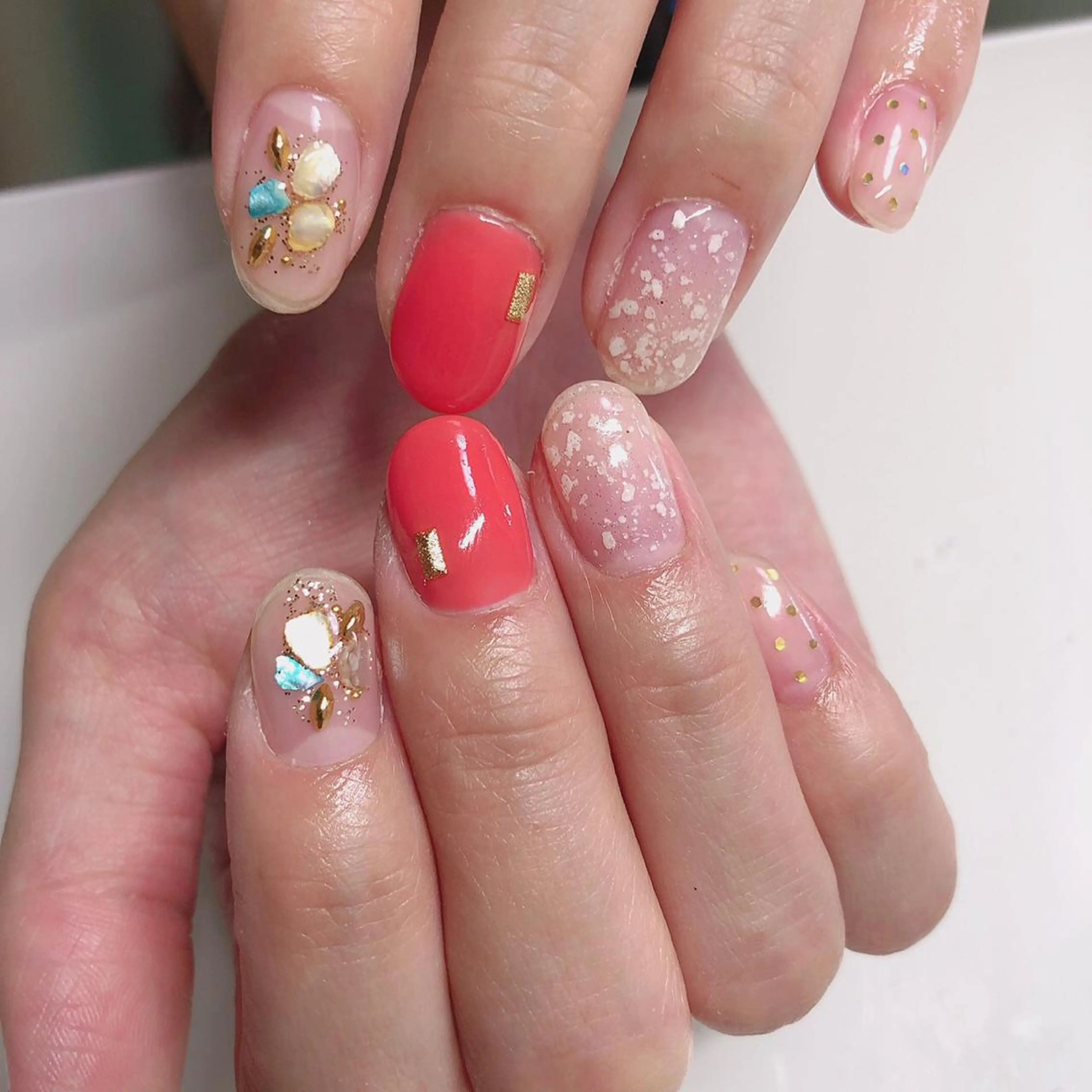 ネイル アートネイル 長さ出し フットネイル グリーン ニュアンスネイル Lily Roseスタッフ一同のマツエク・マツパデザイン