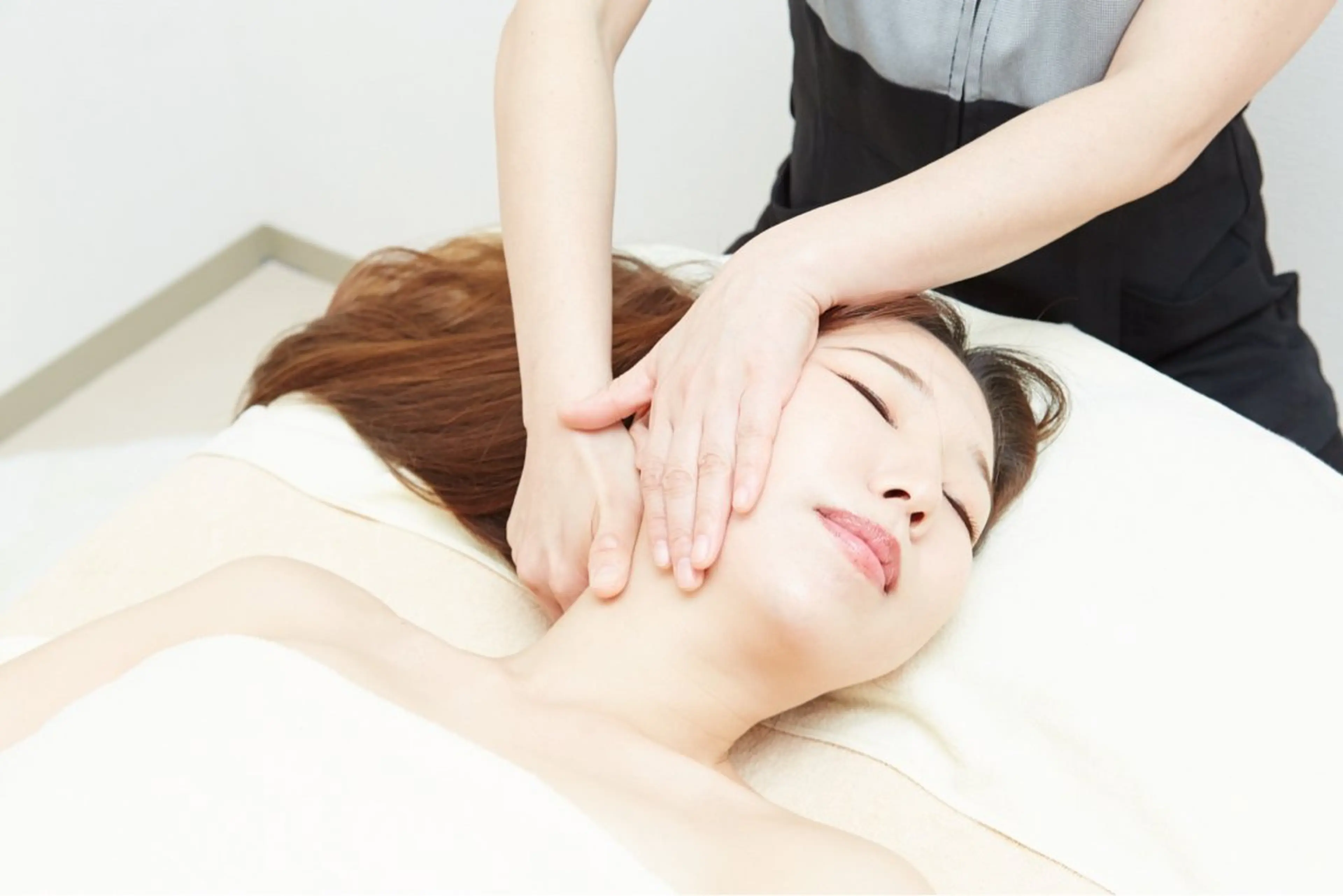 エステ 美容矯正＆深層筋リンパ専門L･lien（エル･リアン）所属・痩身/小顔/矯正 🌟TOMOEのエステ・リラクイメージ