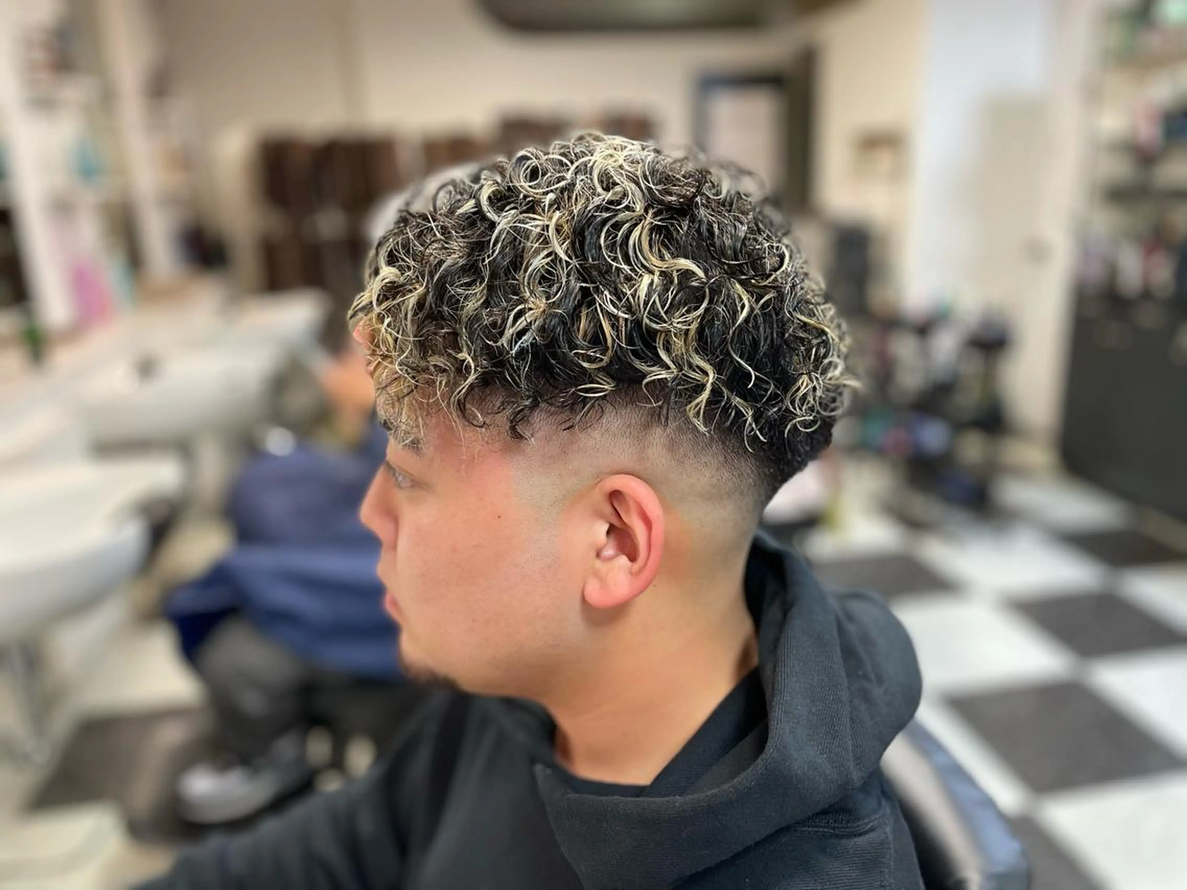 メンズ限定✂︎ カット+メッシュ+パーマ(ツイストスパイラル・スパイラル・平巻き・ニュアンスパーマ・波巻き)の写真