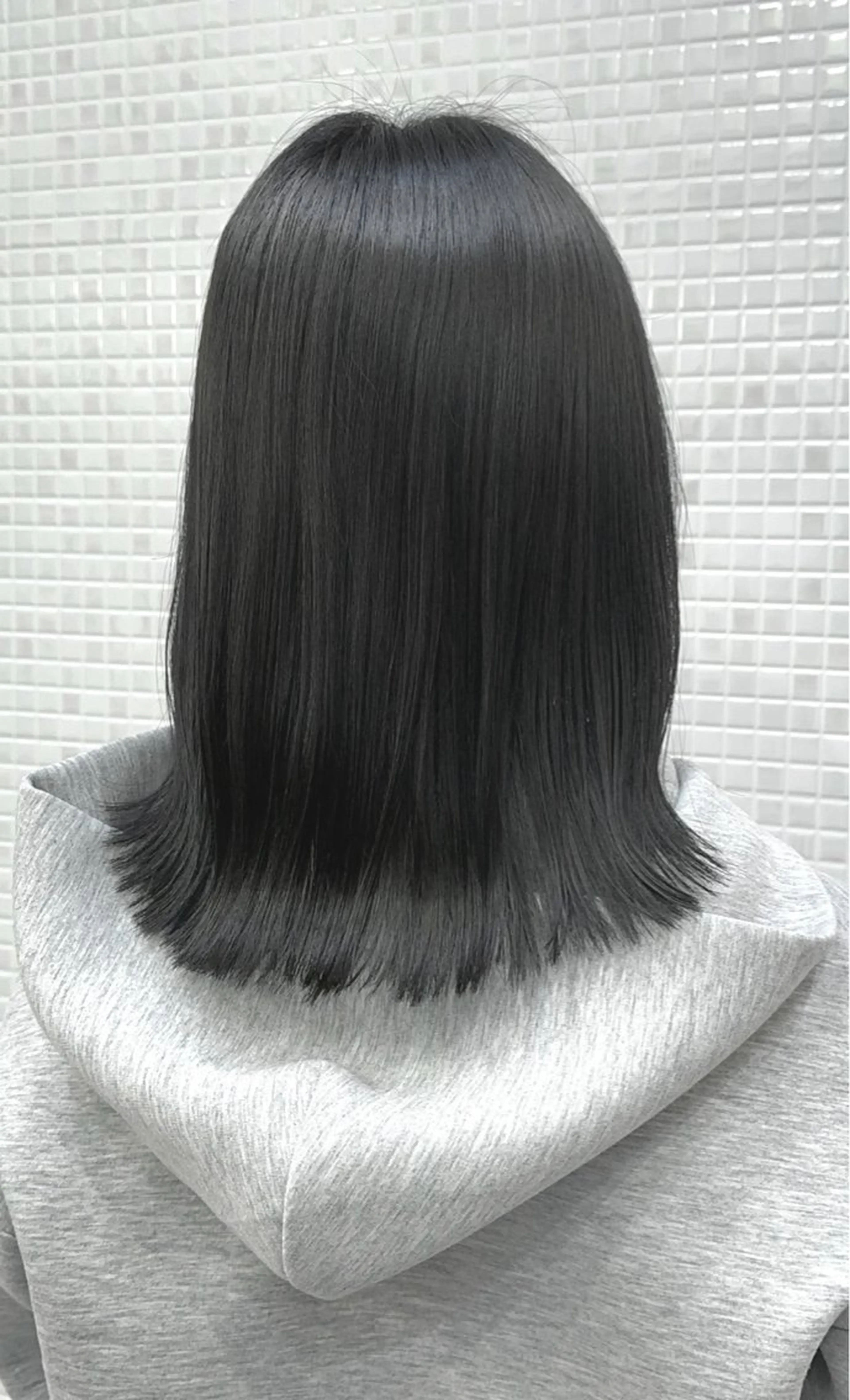 ミディアム カラー カット ヘアカラー トリートメント ヘッドスパ 髪質改善・艶髪カラー 🌷miku🌷のヘアスタイル